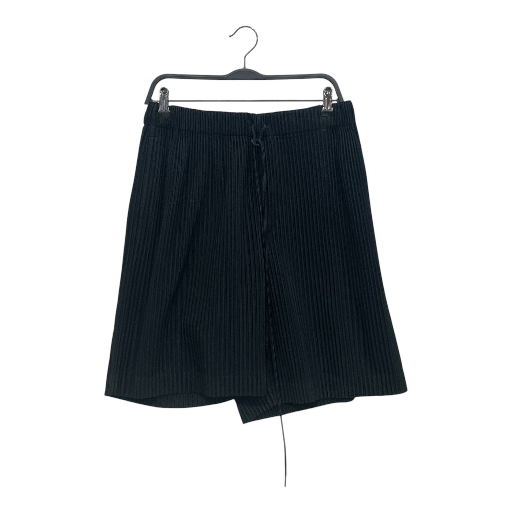 HOMME PLISSE ISSEY MIYAKE/Shorts/3/Polyester/BLK/ view 1