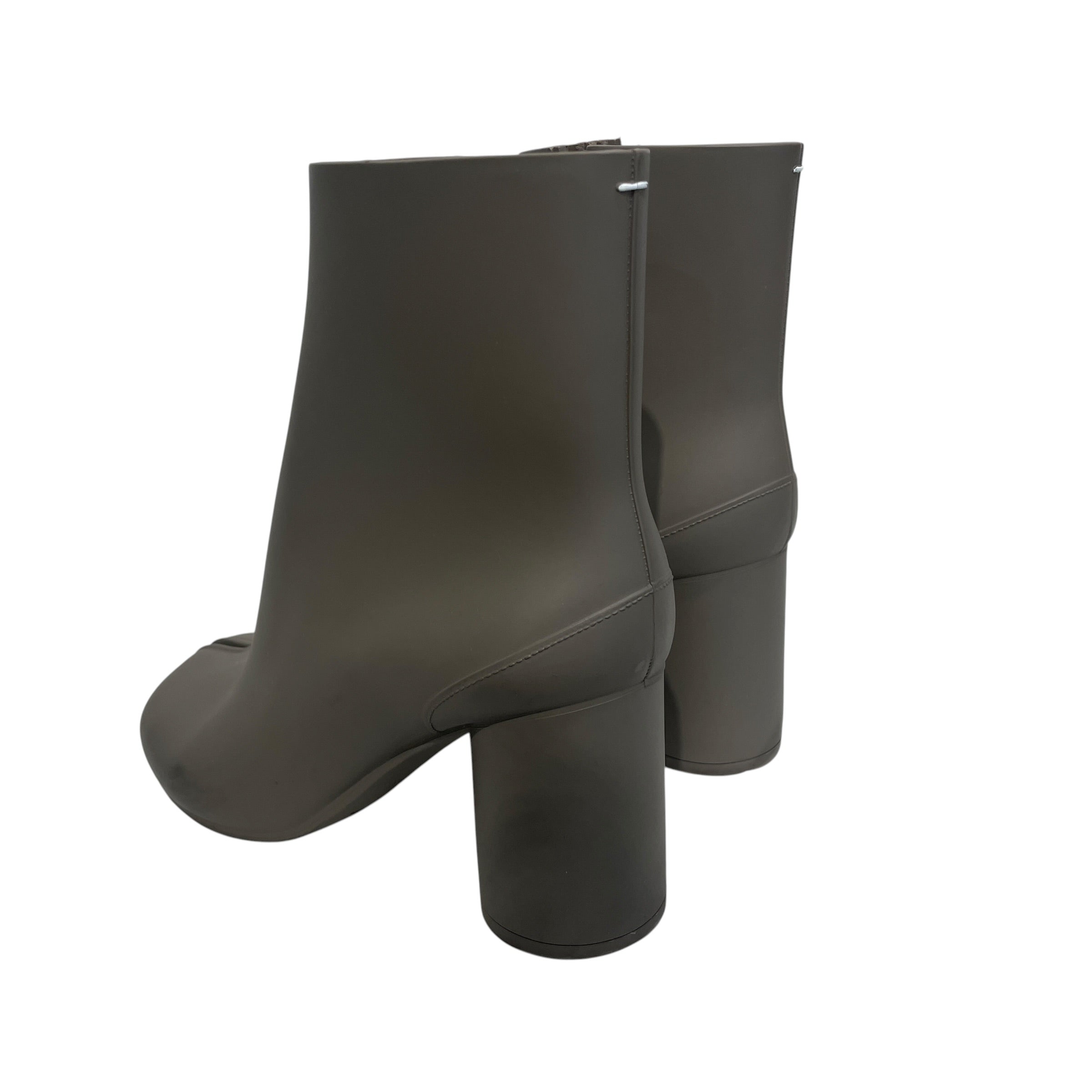 Maison Margiela/Heels/EU 39/GRY/RUBBER TABI view 2
