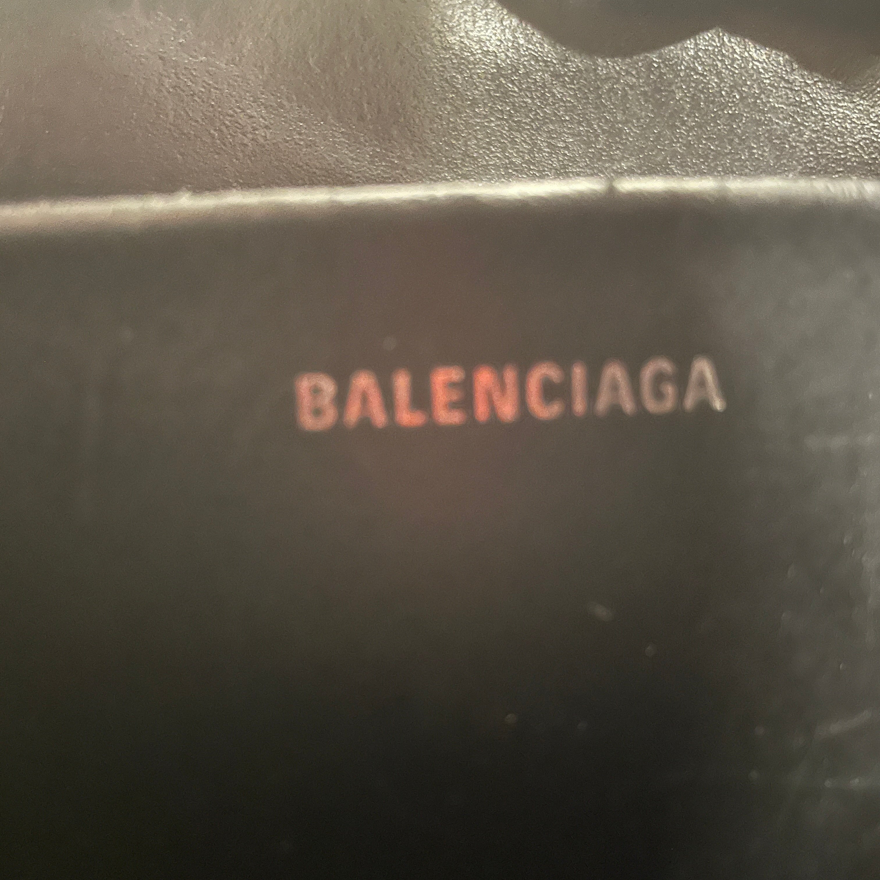 BALENCIAGA/Cross Body Bag/Leather/RED/24MKW28/BLACK LOGO FRONT view 5