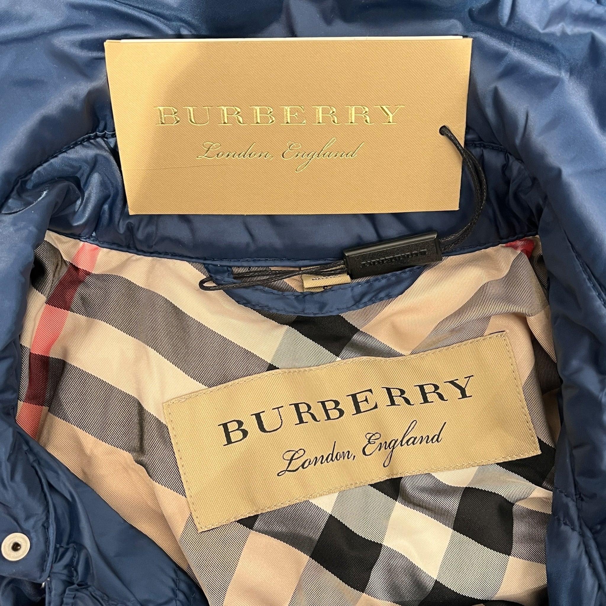 BURBERRY LONDON/Puffer Coat/S/Nylon/NVY/black buttons view 3