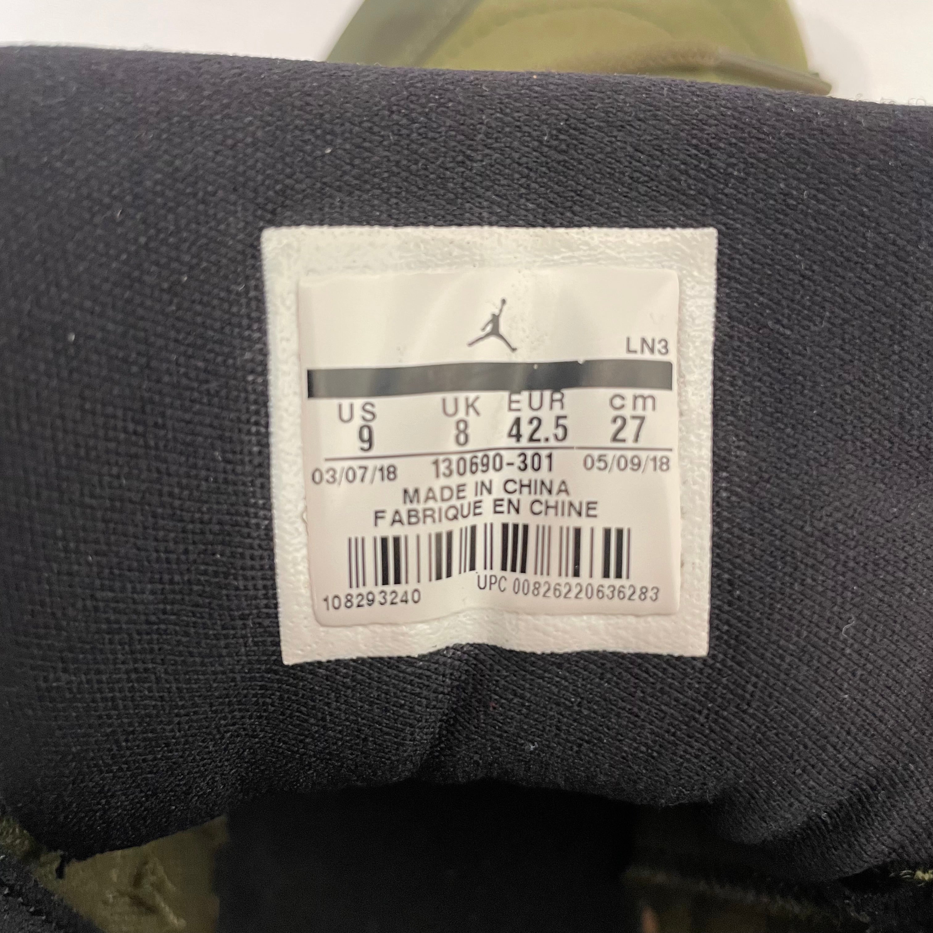 NIKE/Hi-Sneakers/US 9/GRN/JORDAN 12 CPS CLASS OF 2003 view 4