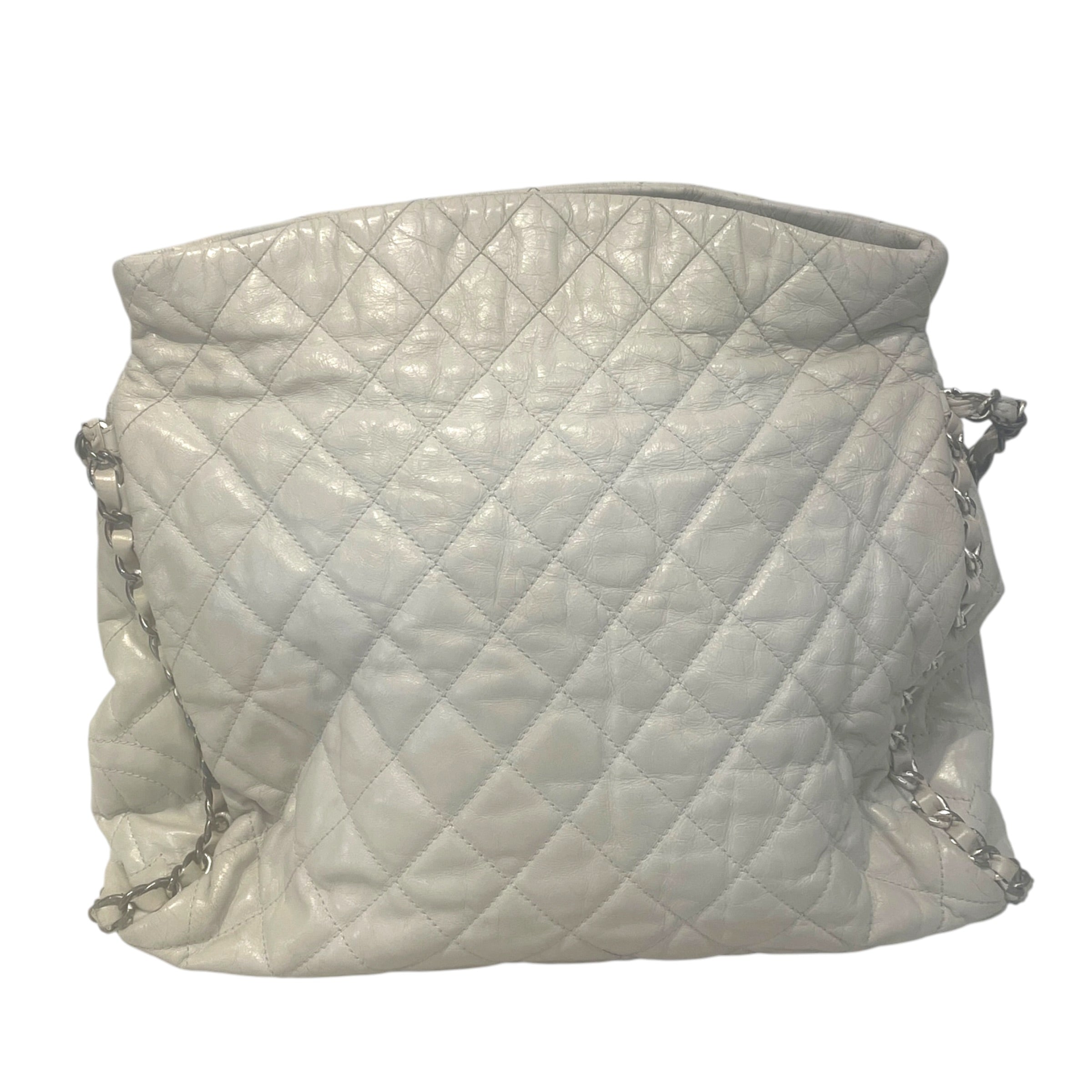 CHANEL/Hand Bag/Leather/IVR/quilted hobo bag w/ slv chain view 2