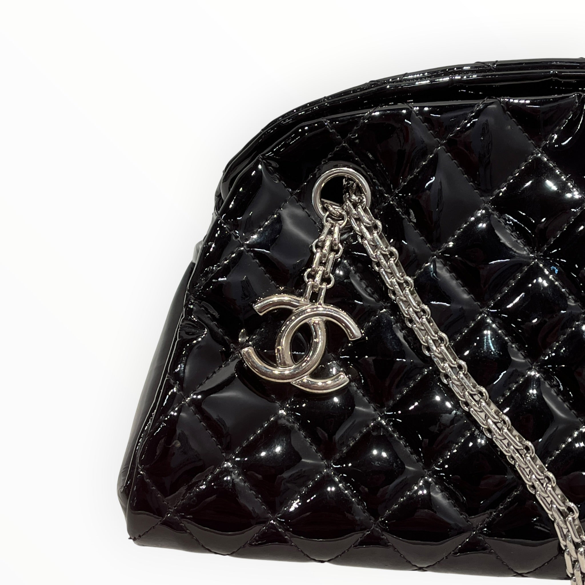 CHANEL/Bag/Leather/BLK/patent just mademoiselle quilt view 6