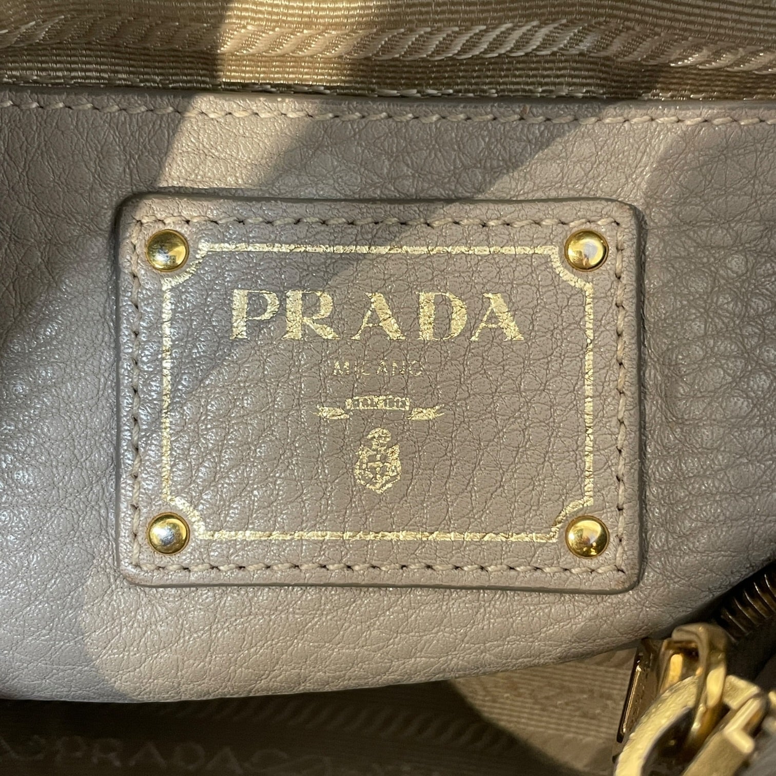 PRADA/Tote Bag/Leather/KHK/VITELLO DAINO HOBO view 5