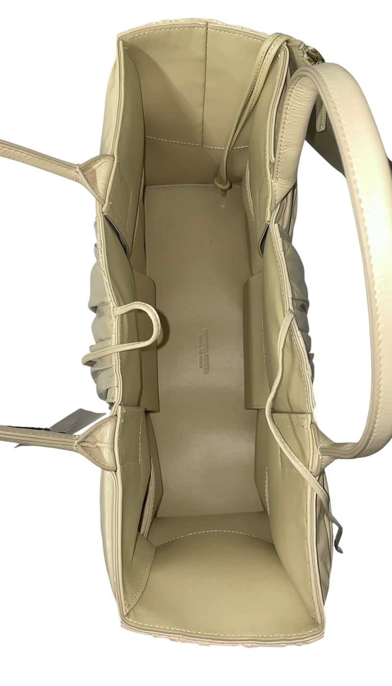 BOTTEGA VENETA/Hand Bag/Leather/CRM/ARCO TOTE