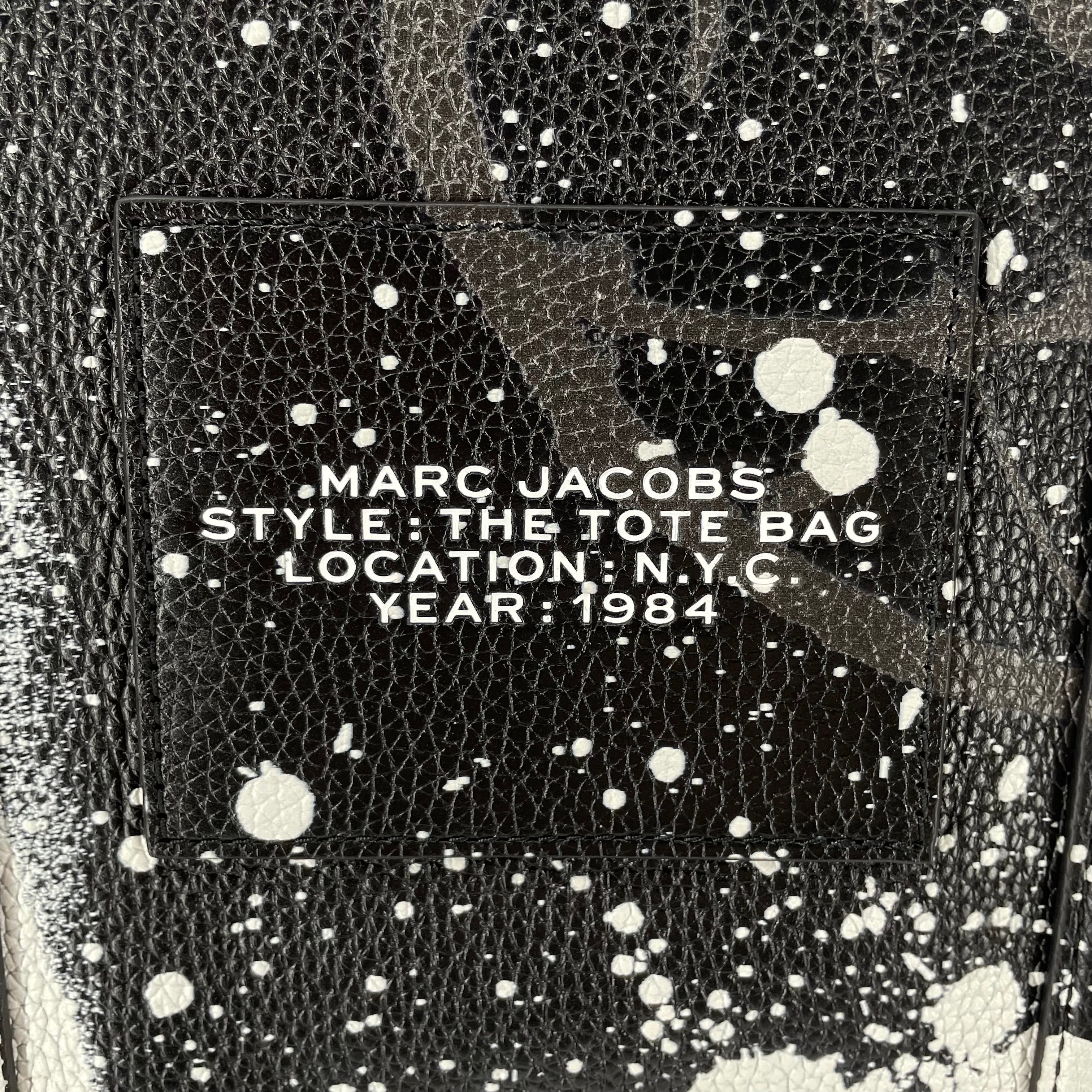 MARC JACOBS/FUTURA/Tote Bag/All Over Print/Leather/BLK/SPRAY PAINT ALL OVER THE TOTE view 5