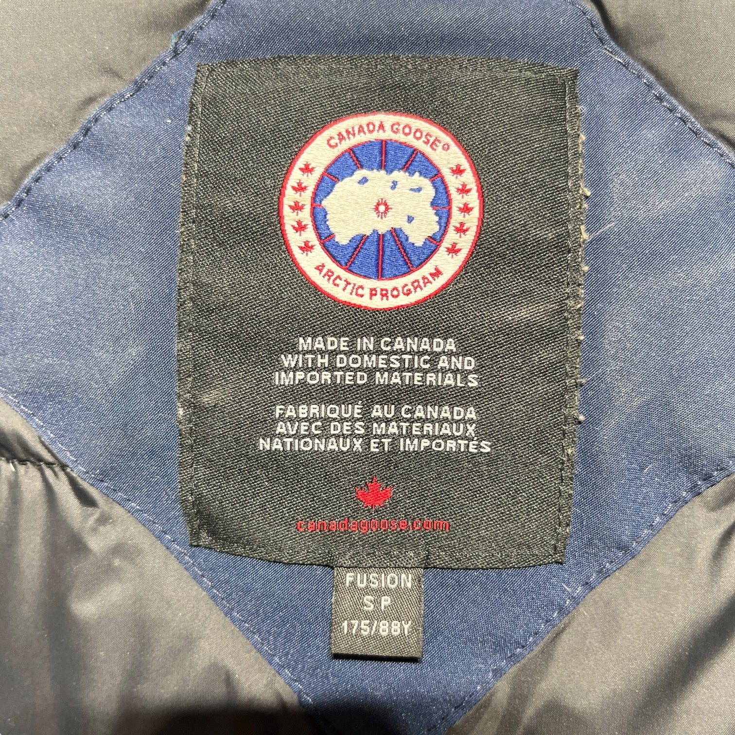 CANADA GOOSE/Coat/S/Cotton/NVY/FUR HOOD DETAIL view 3
