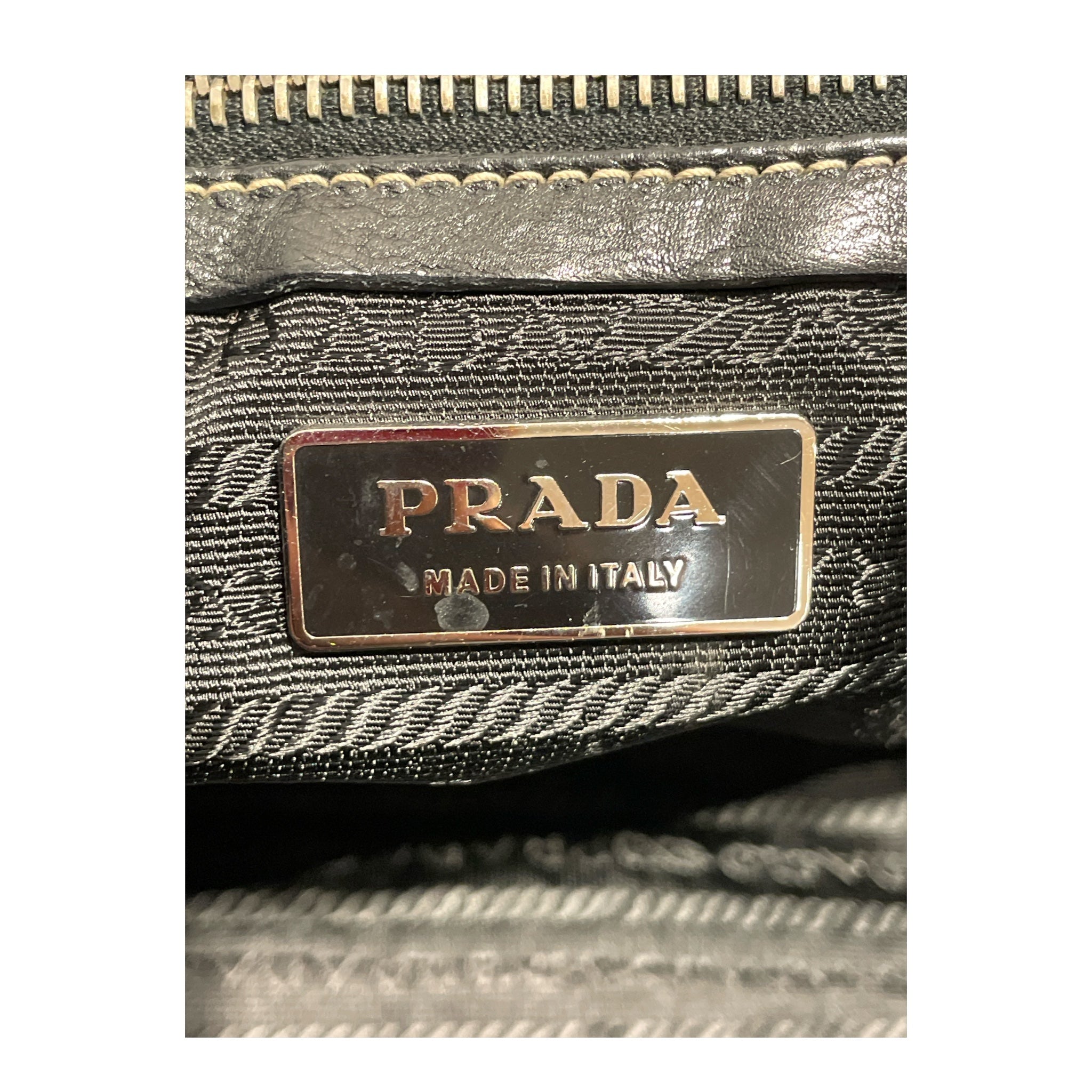 PRADA/Hand Bag/Leather/BLK/Vitello Daino Buckle view 4