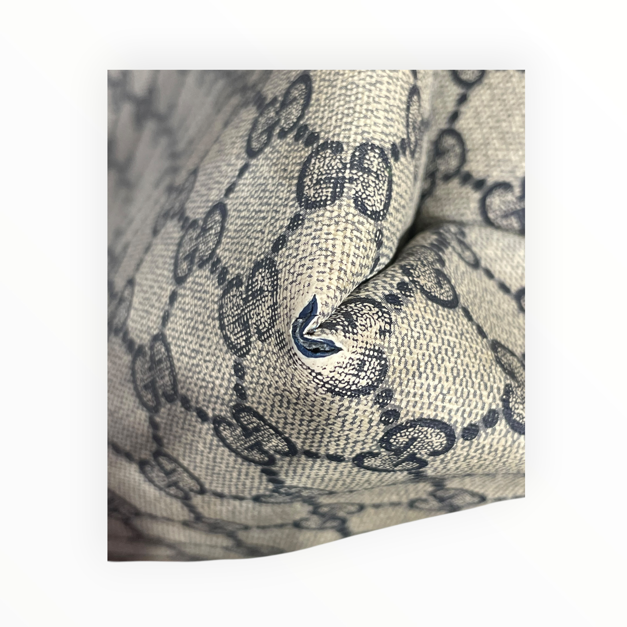 GUCCI/Vintage/Tote Bag/Monogram/GRY/GG Supreme Tote Monogram view 12