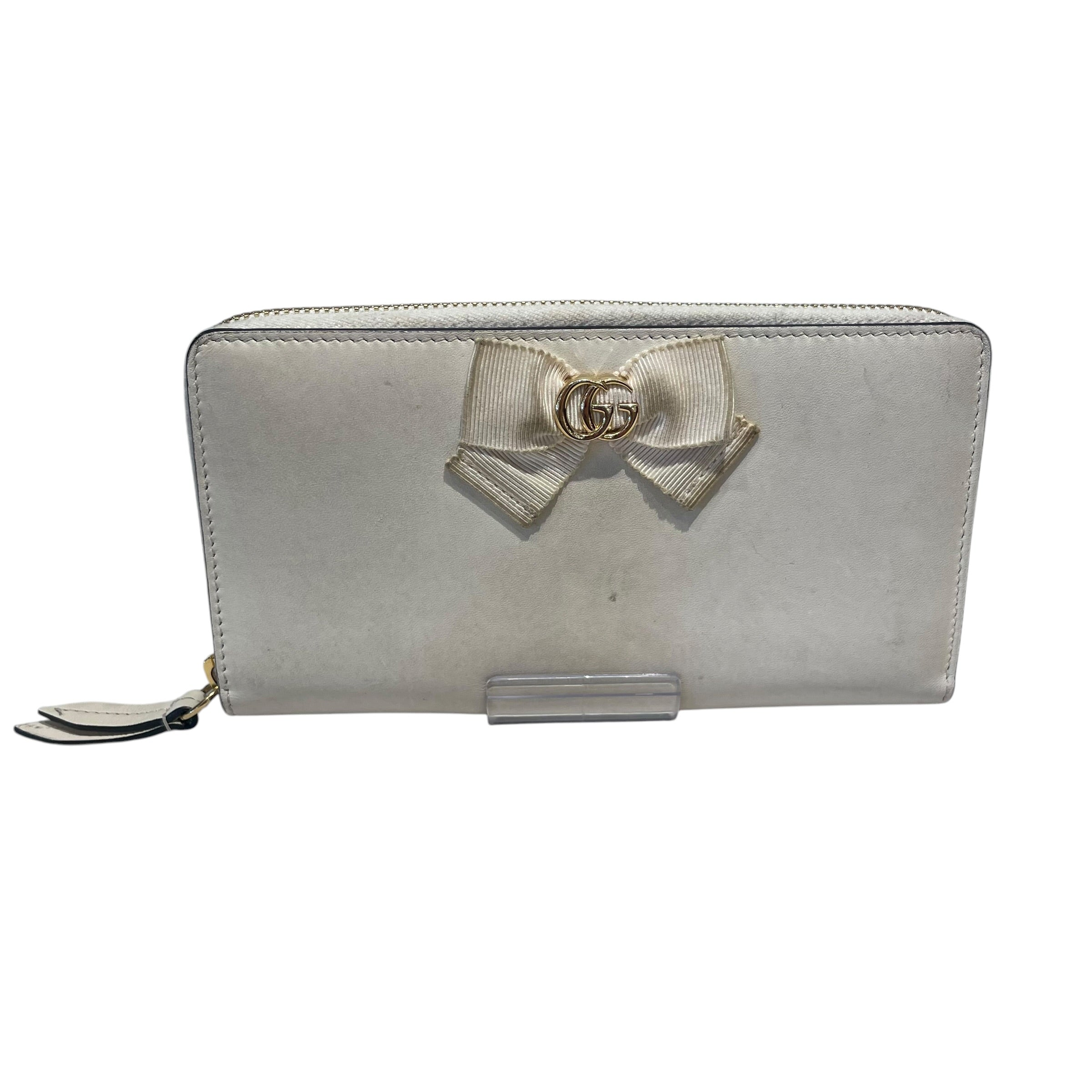 GUCCI/Long Wallet/Leather/WHT/L's/Bowtie Logo view 1