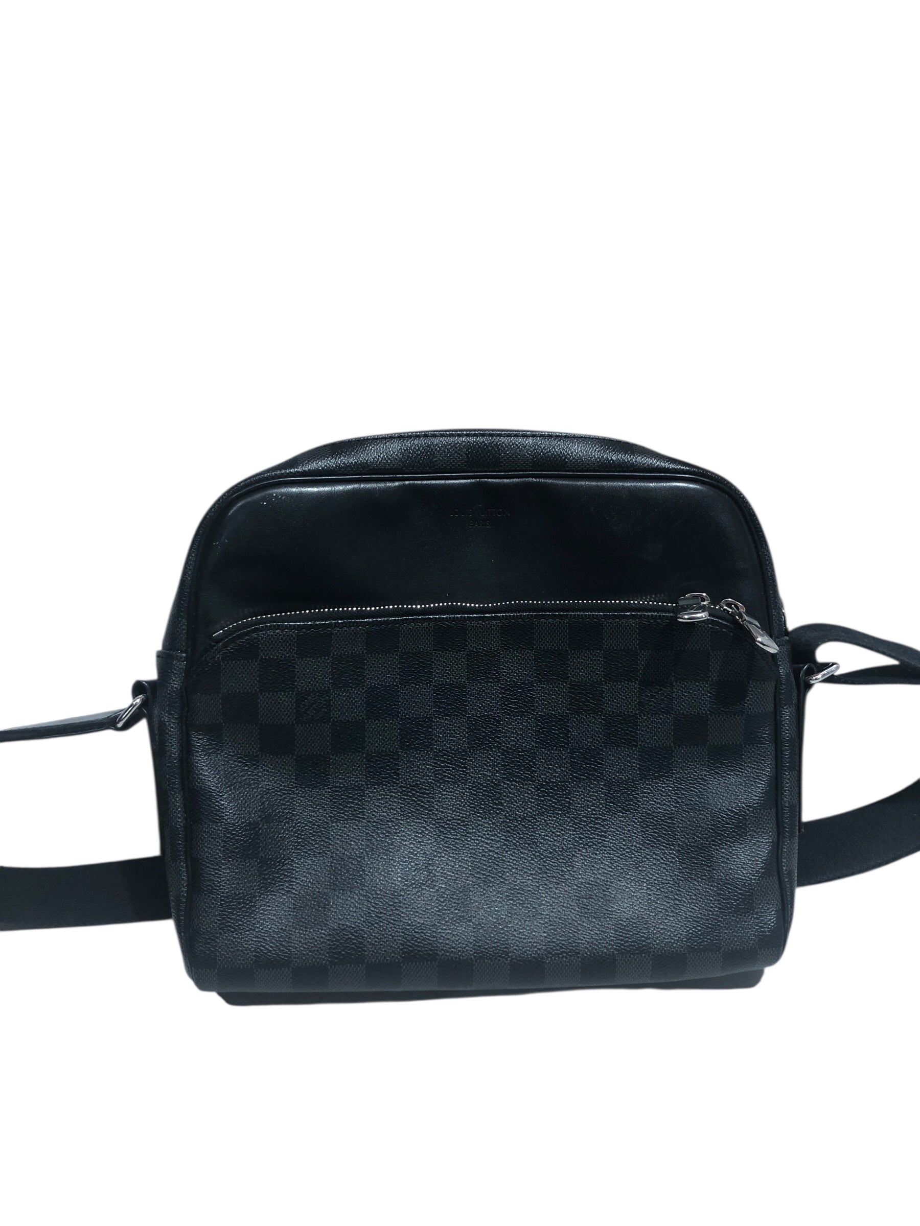 LOUIS VUITTON/Pouch/Damier Graphite Dayton Bag view 1