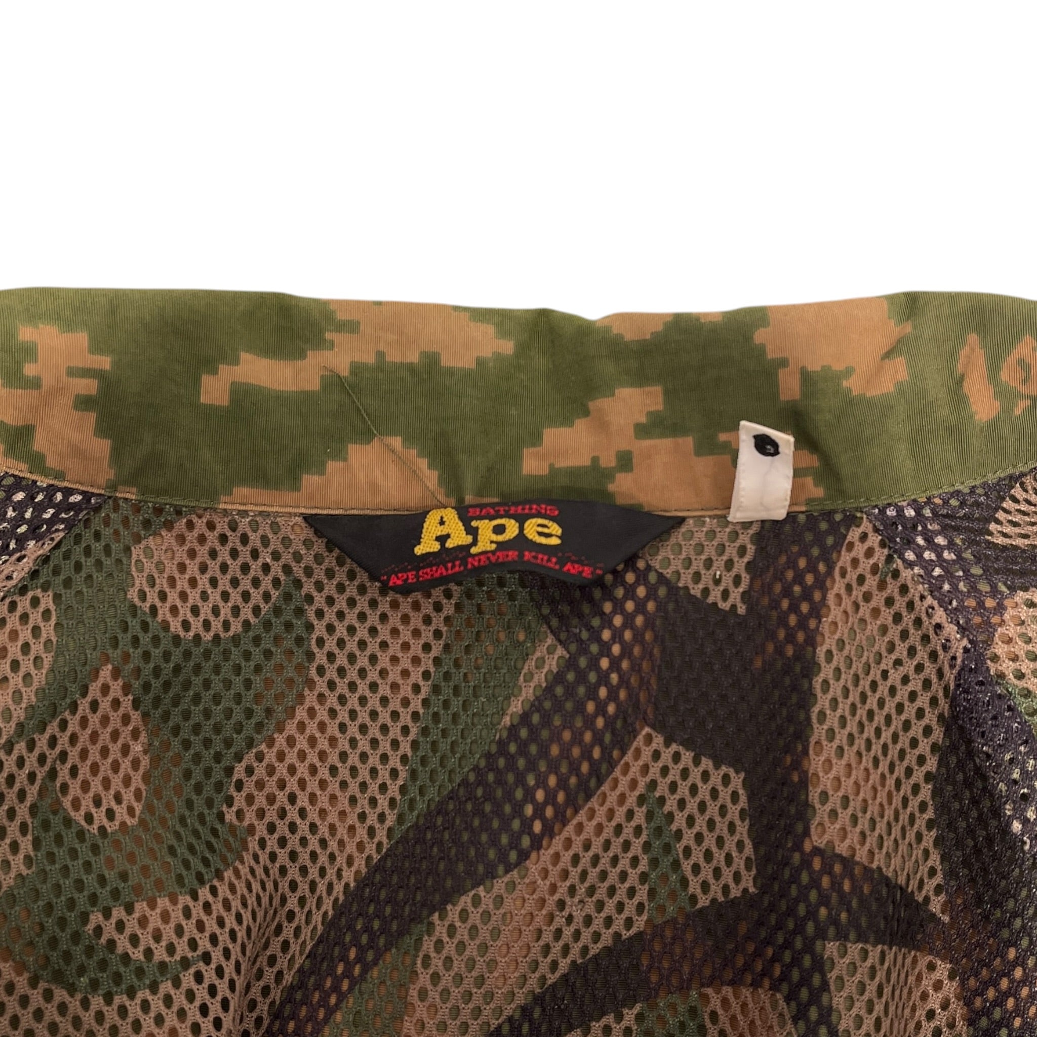 A BATHING APE/Windbreaker/M/Nylon/GRN/Camouflage/90S DIGITAL CAMO 2-WAY RAIN view 3