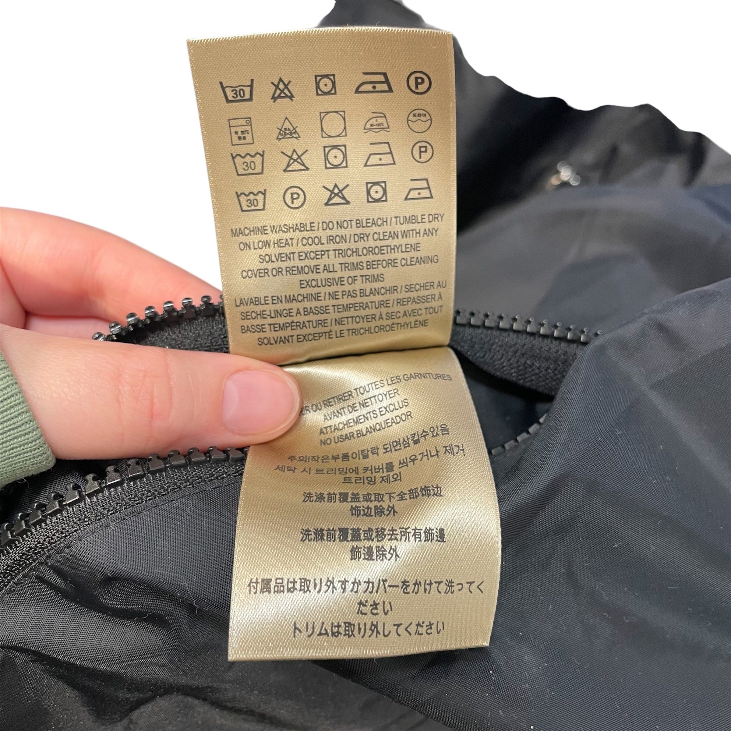BURBERRY LONDON/Windbreaker/50/Nylon/BLU/oversized pull over rain jacke view 4