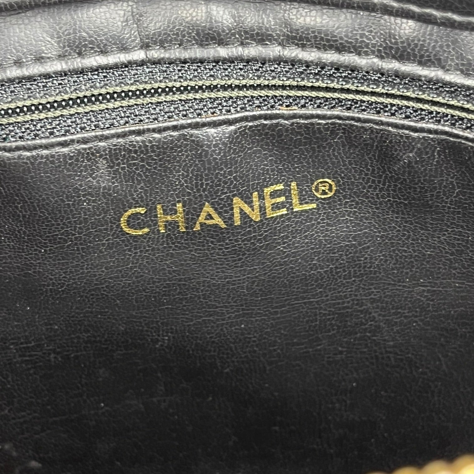 CHANEL/Cross Body Bag/Leather/BLK/QUILTED GOLD BRAIDED CHAIN view 5