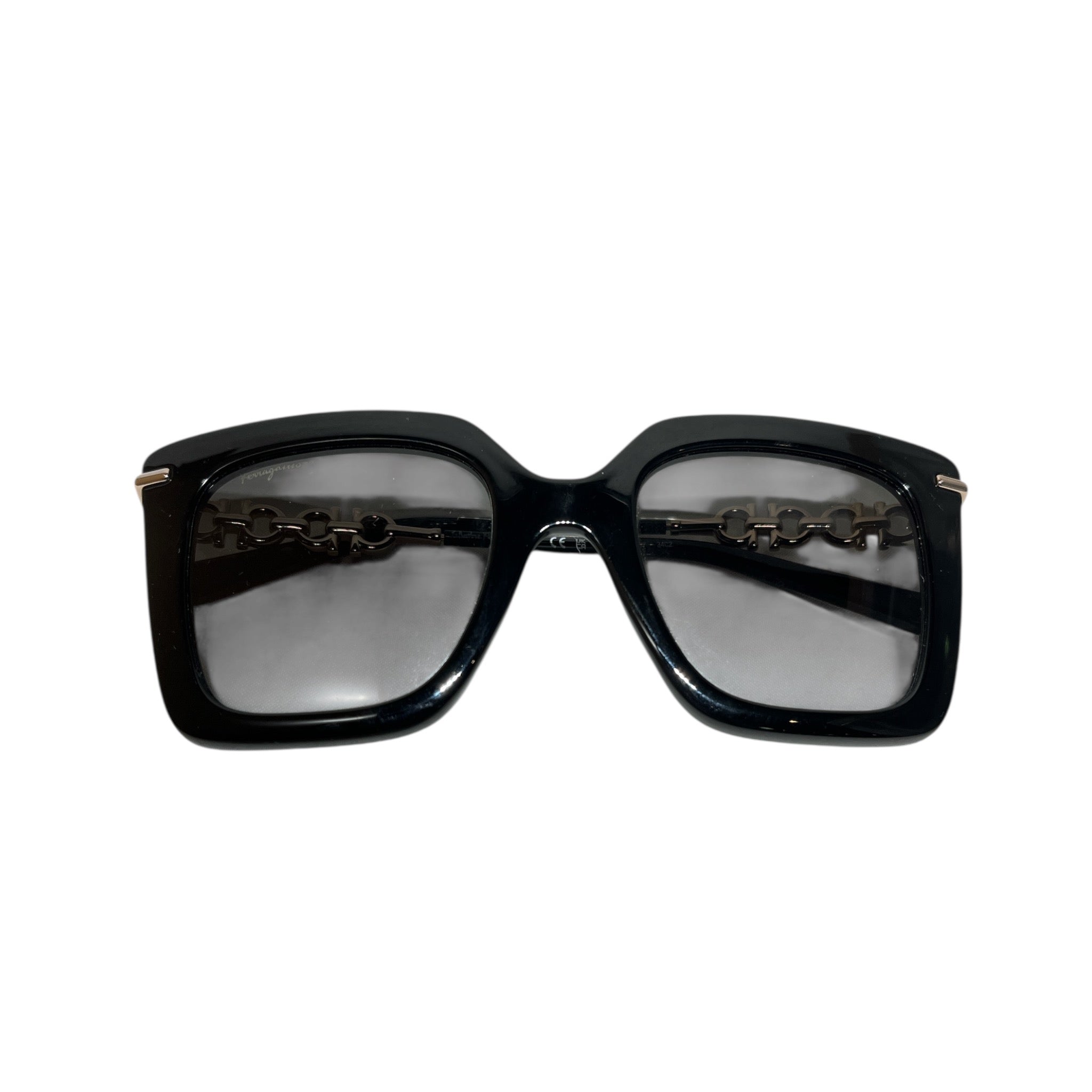 Salvatore Ferragamo/Sunglasses/Plastic/BLK/sf1041s view 3