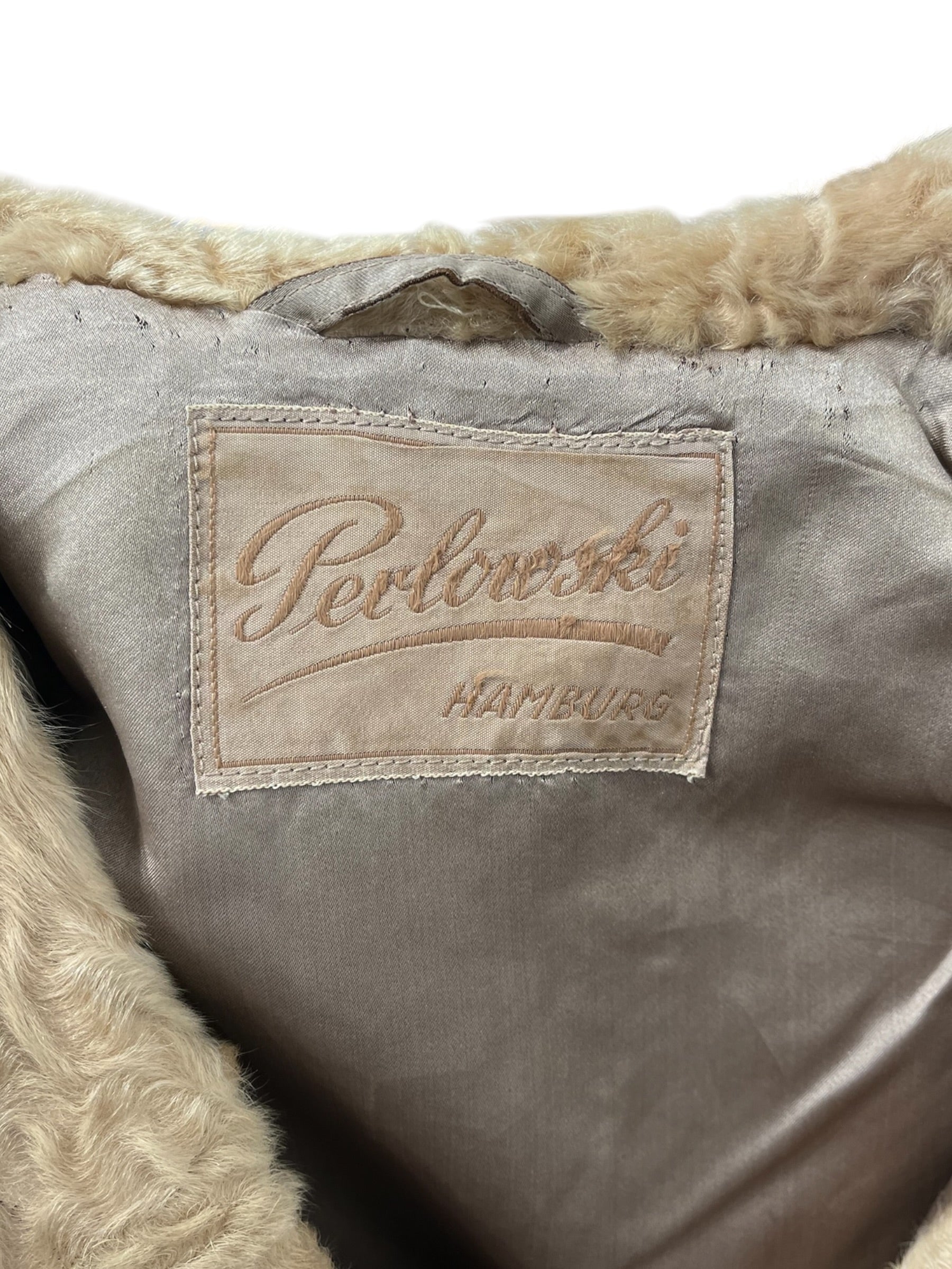 Vintage/Coat/Fur/BEG/CREAM FUR BUTTON COAT view 3