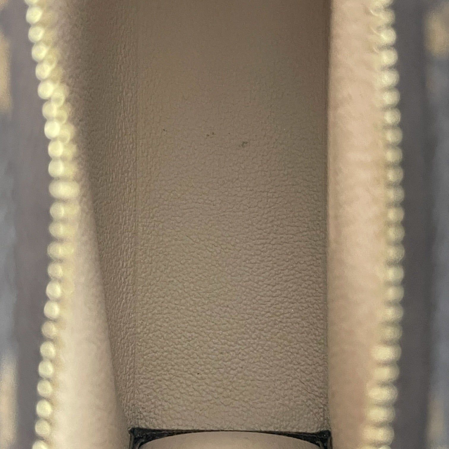LOUIS VUITTON/Pouch/Monogram/Leather/BRW/toiletry pouch medium view 6