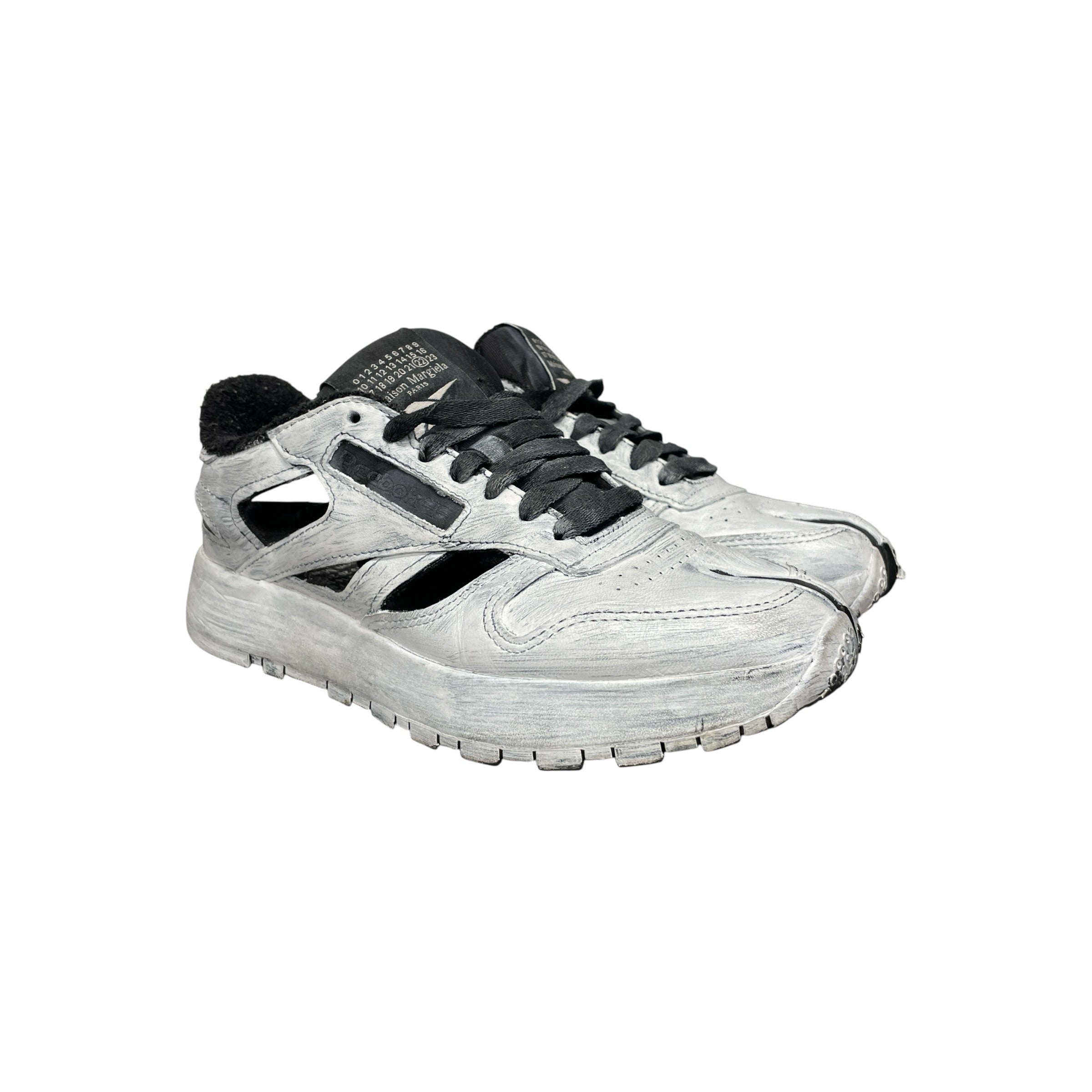 Maison Margiela/Low-Sneakers/US 6/WHT/PAINTED TABI view 1