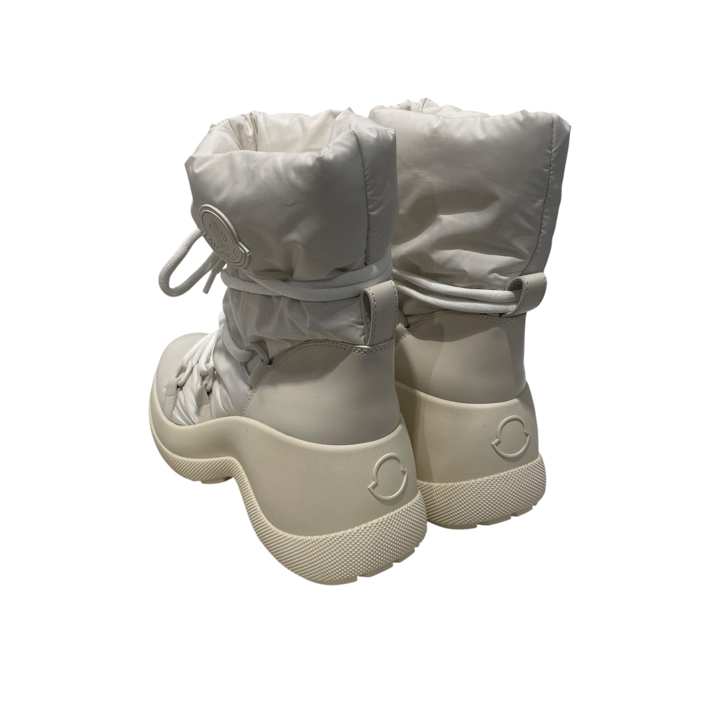 MONCLER/Boots/EU 39.5/Nylon/WHT/trailgrip gtx view 2