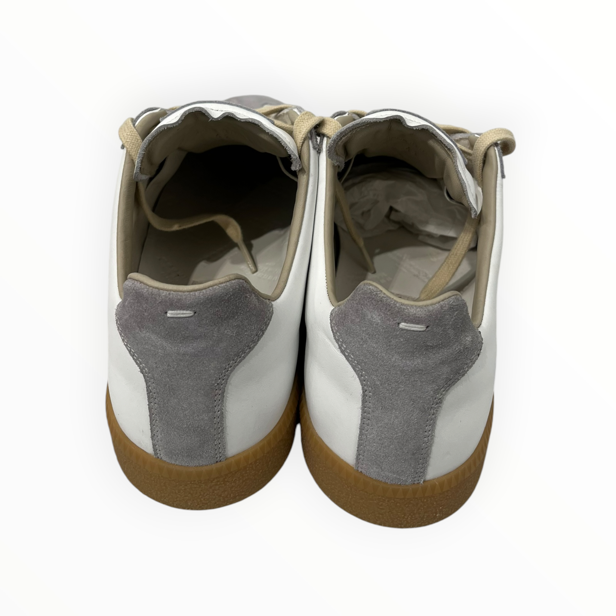 Maison Margiela/Low-Sneakers/EU 44/Suede/WHT/wht replica view 3
