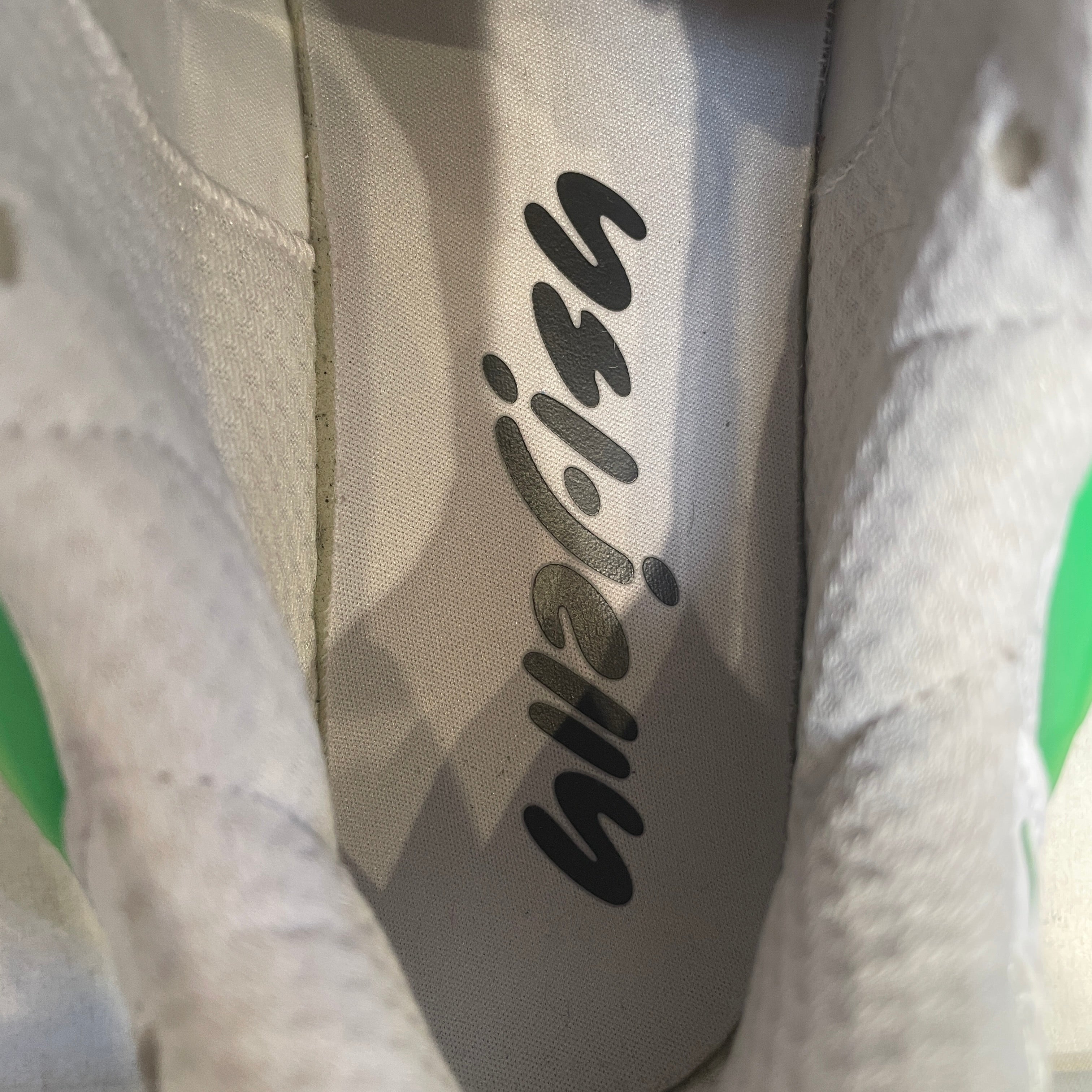 PHARRELL WILLIAMS/adidas/Low-Sneakers/US 9.5/Cotton/WHT/VIRGINIA JELLYFISH WHT/GRN view 3