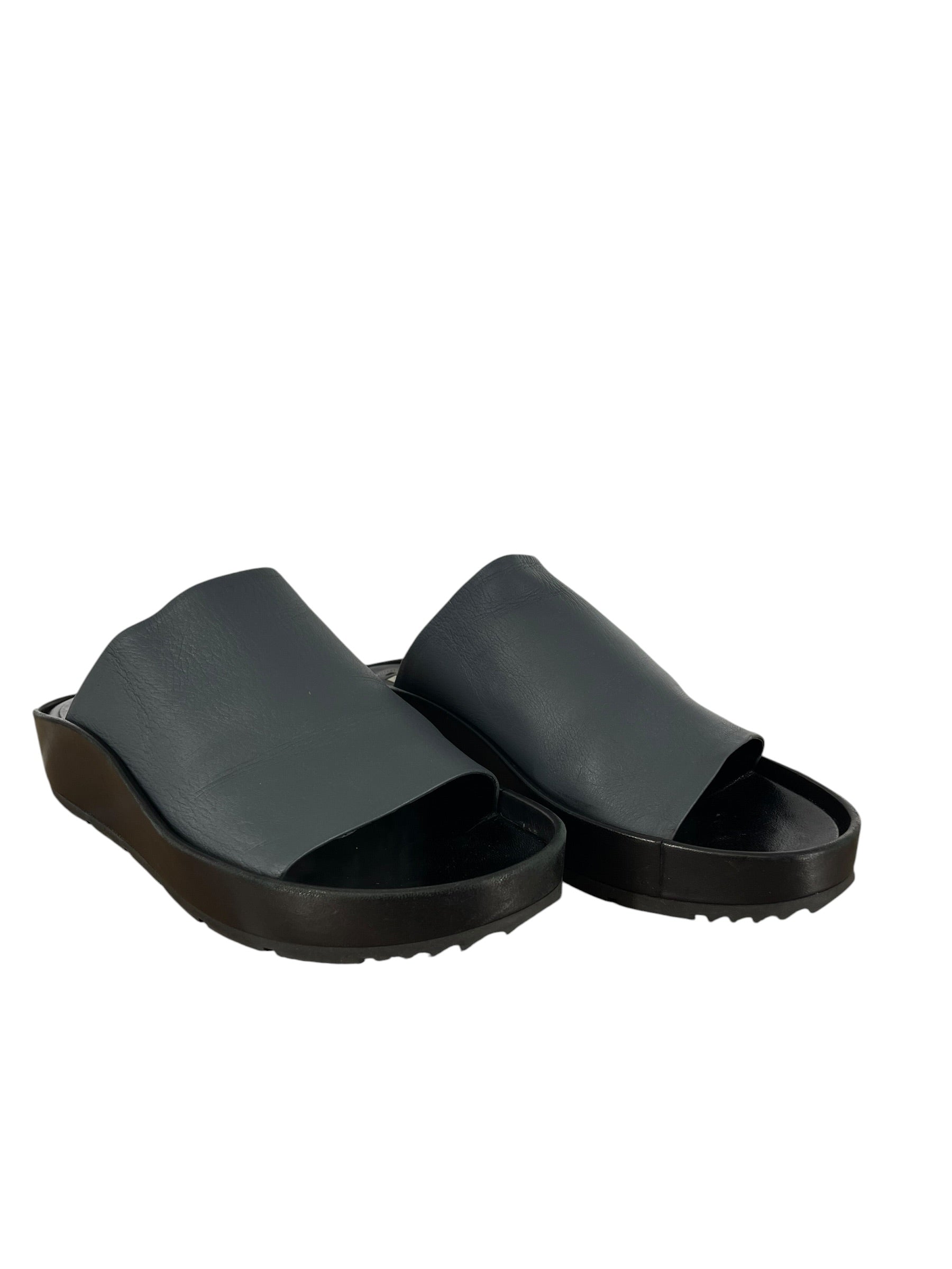 BALENCIAGA/Sandals/US 6/Leather/BLK/GREY STRAP BLACK SANDAL view 1