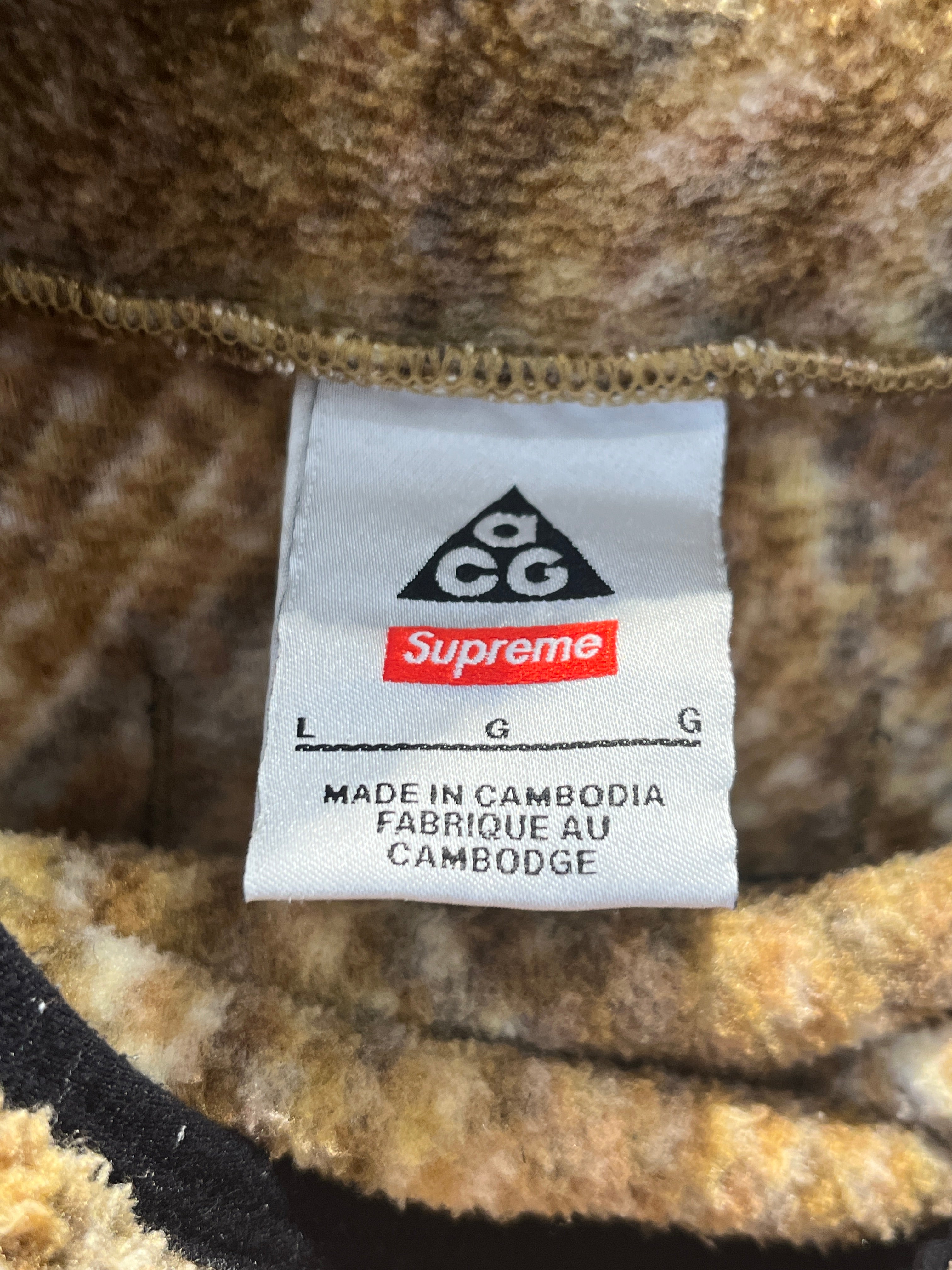 Supreme/NIKE ACG/Hoodie/L/Cotton/CML/SUPREME ACG FLEECE HOODIE view 3