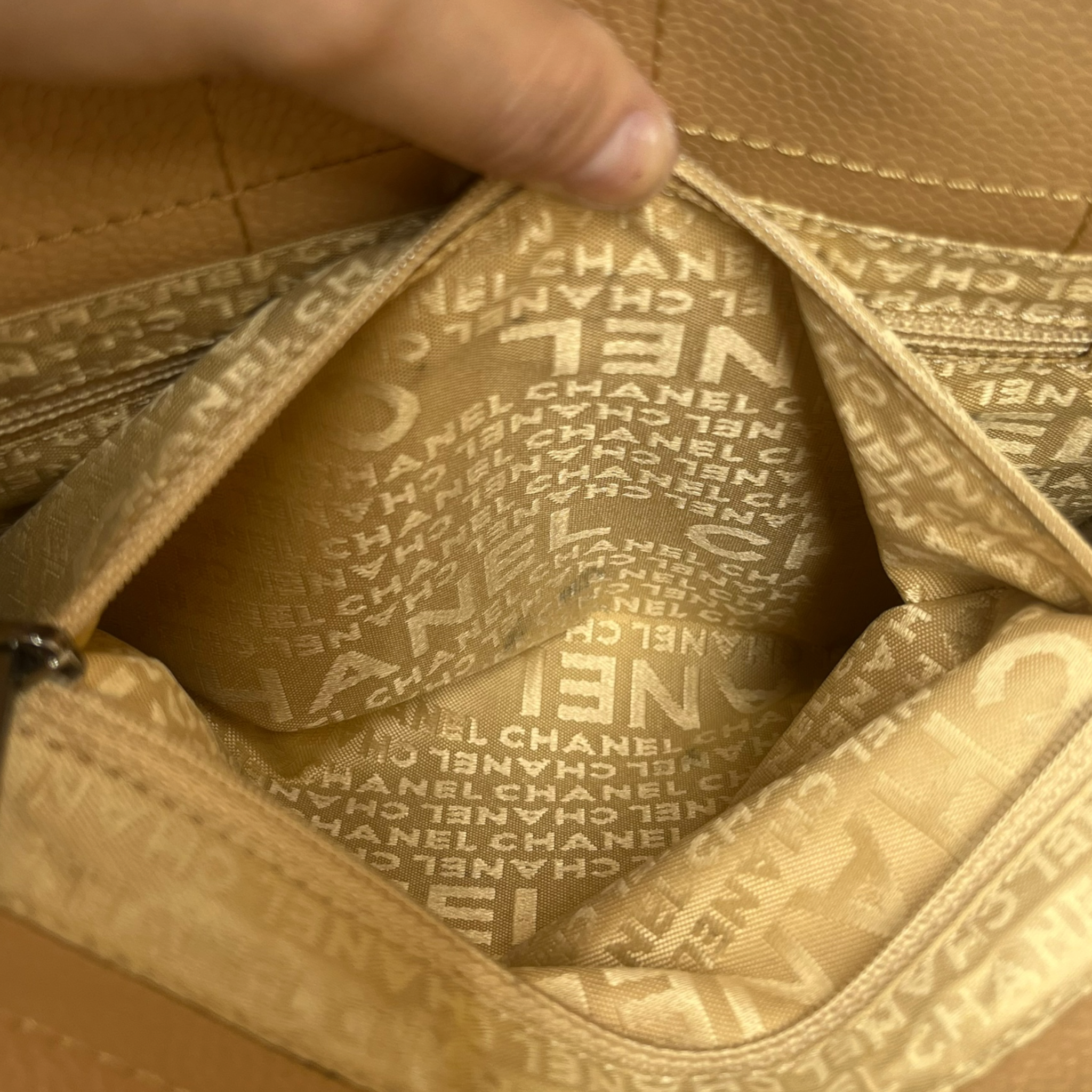 CHANEL/Tote Bag/Leather/BEG/Square Quilt Tote Bag view 5