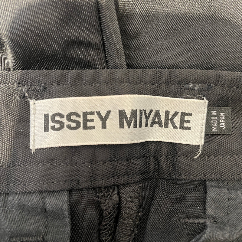 ISSEY MIYAKE/Straight Pants/4/Nylon/BLK/