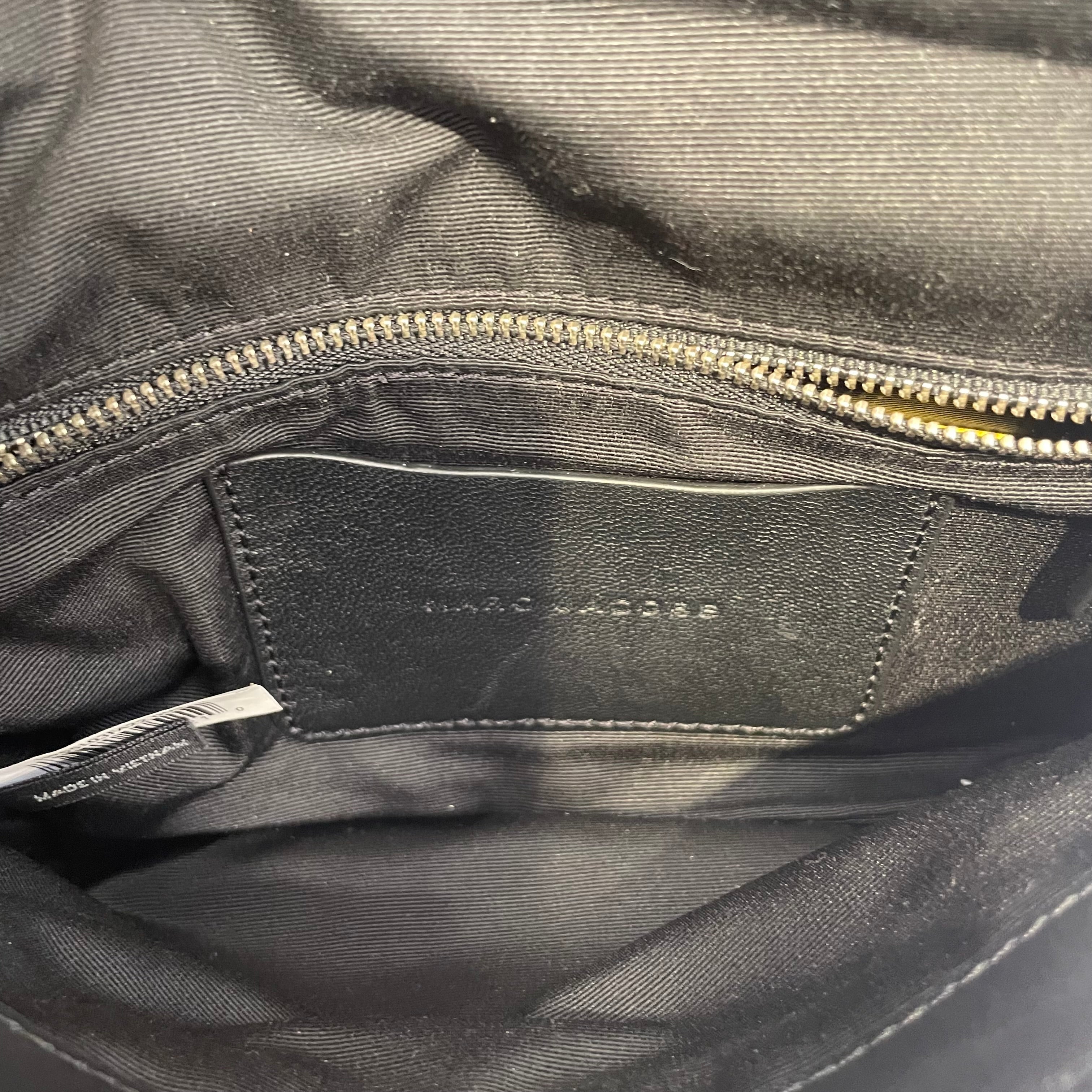 MARC JACOBS/Bag/Monogram/Leather/BLK/cream embossed/slvr harware view 5