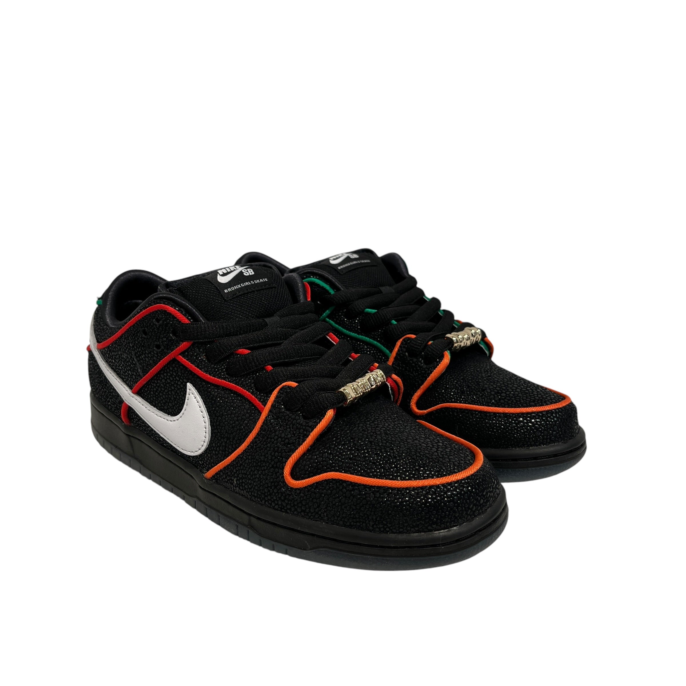 NIKE/Low-Sneakers/US 8/Cotton/BLK/Bronx Girls Skate Dunk Low view 1