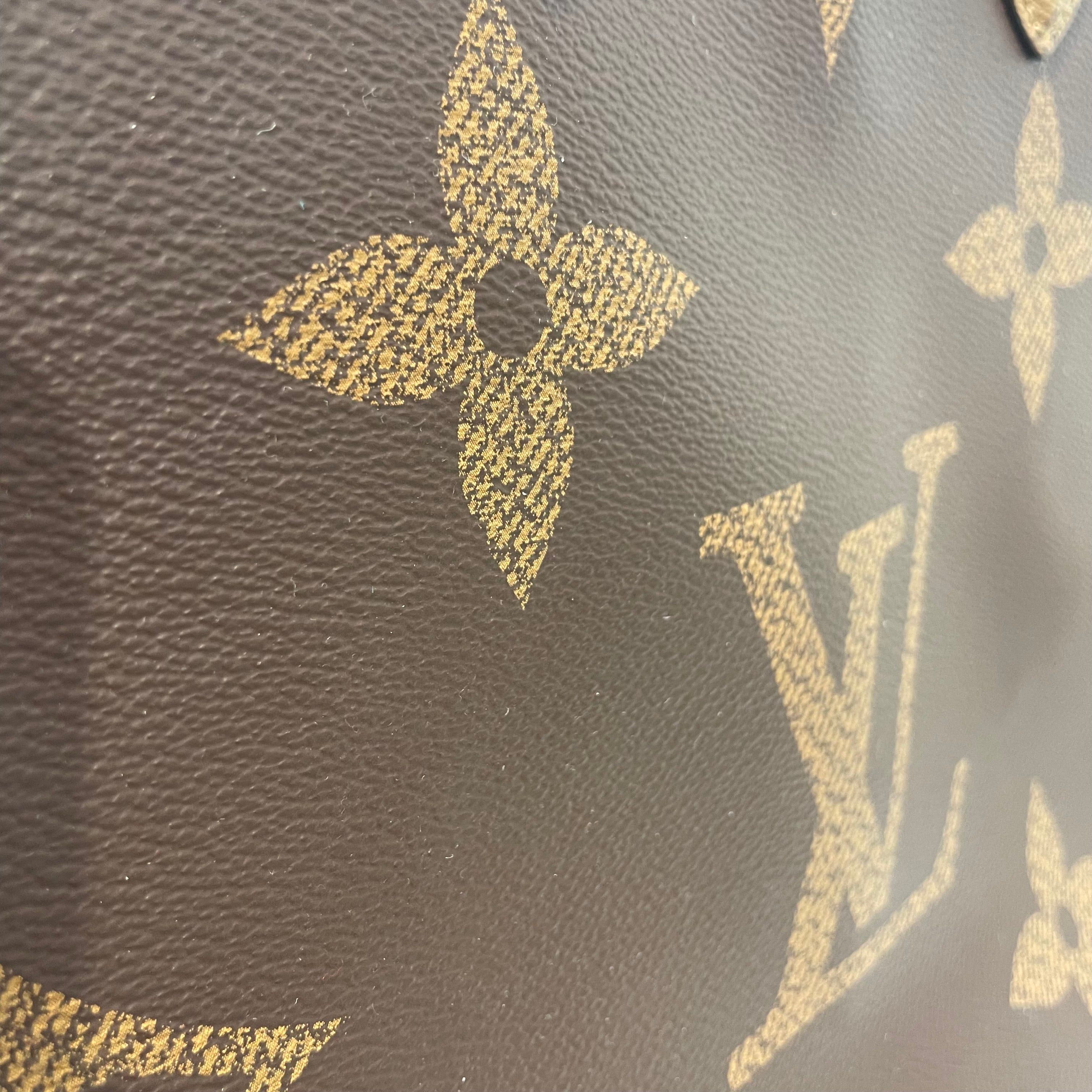 LOUIS VUITTON/Tote Bag/Monogram/Leather/BRW/GM giant monogram view 6