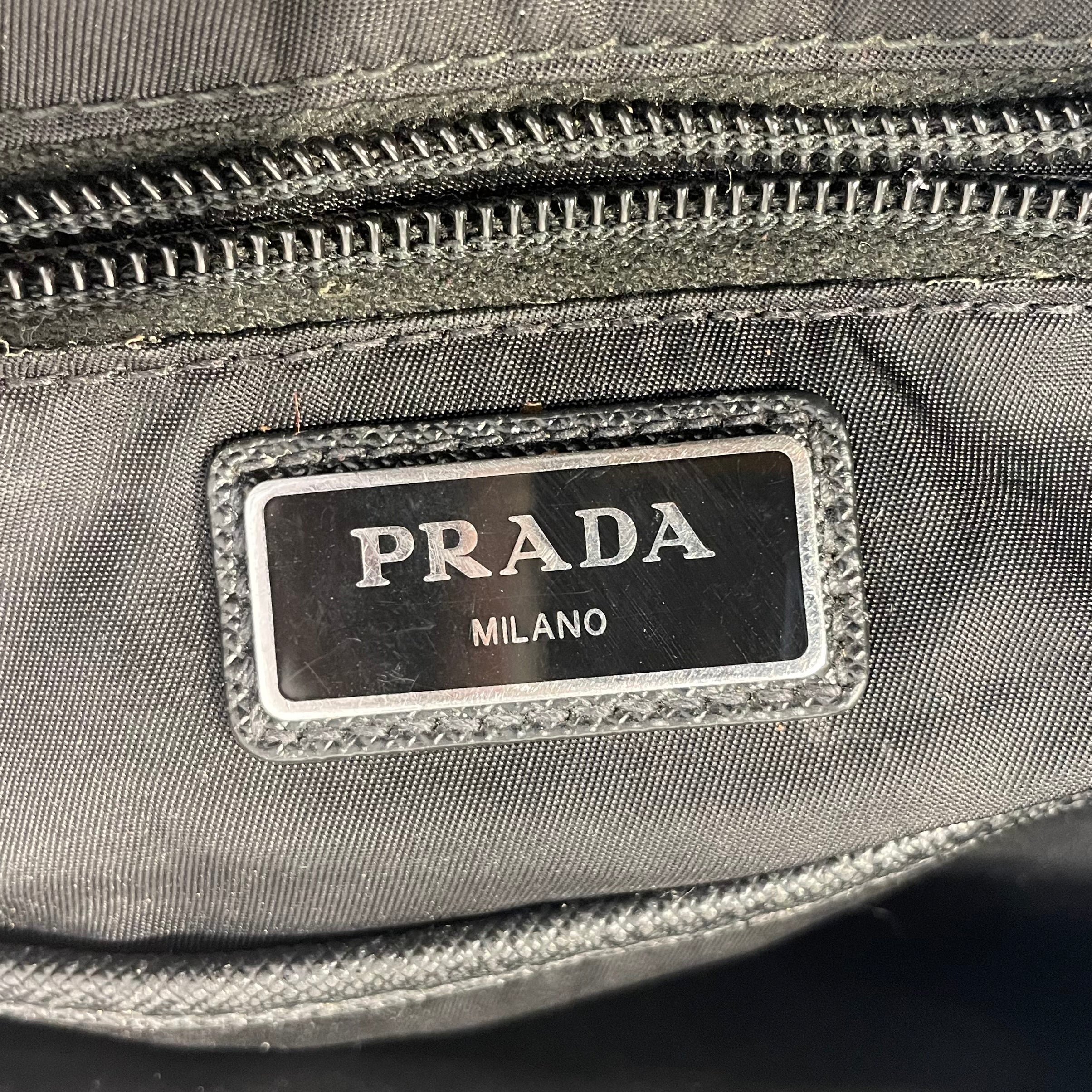 PRADA/Backpack/Nylon/BLK/165 view 3