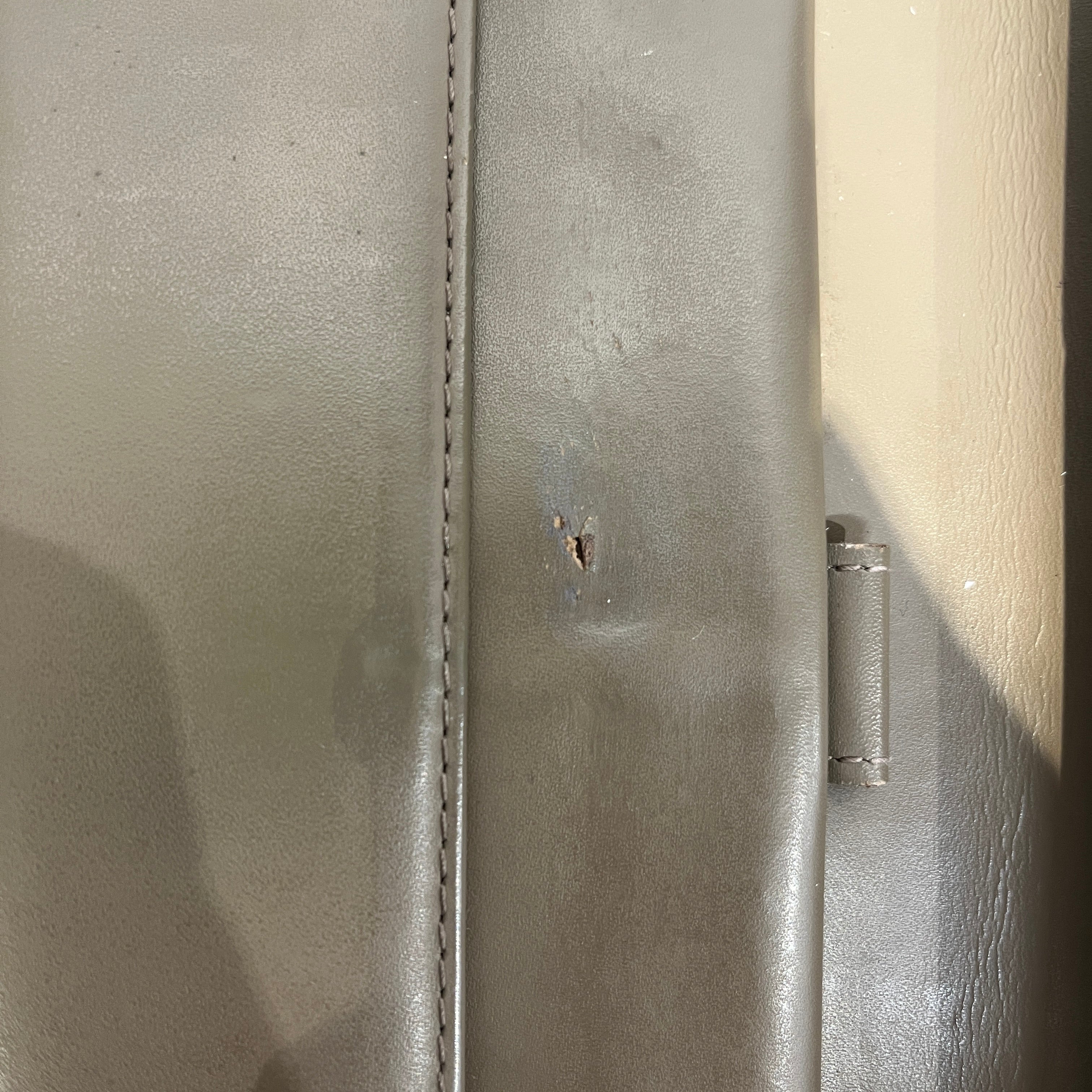 LOUIS VUITTON/Trifold Wallet/OS/Leather/GRY/Epi wallet view 8