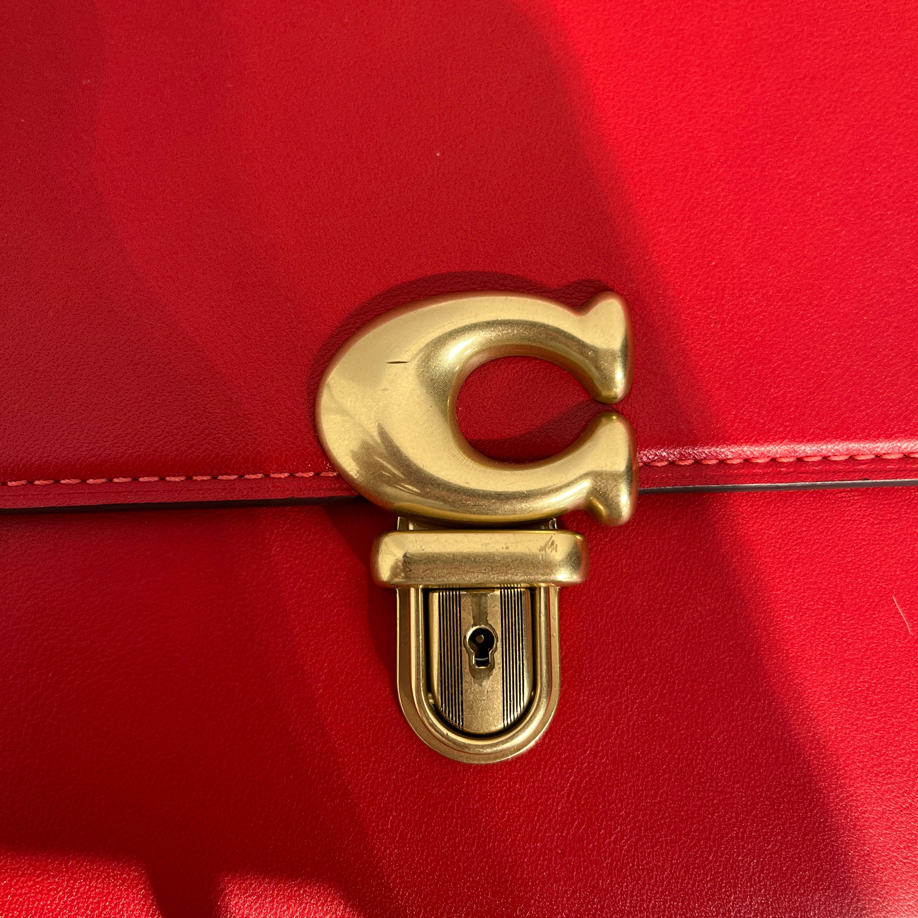 COACH/Hand Bag/Leather/RED/Shoulder Bag Studio view 4
