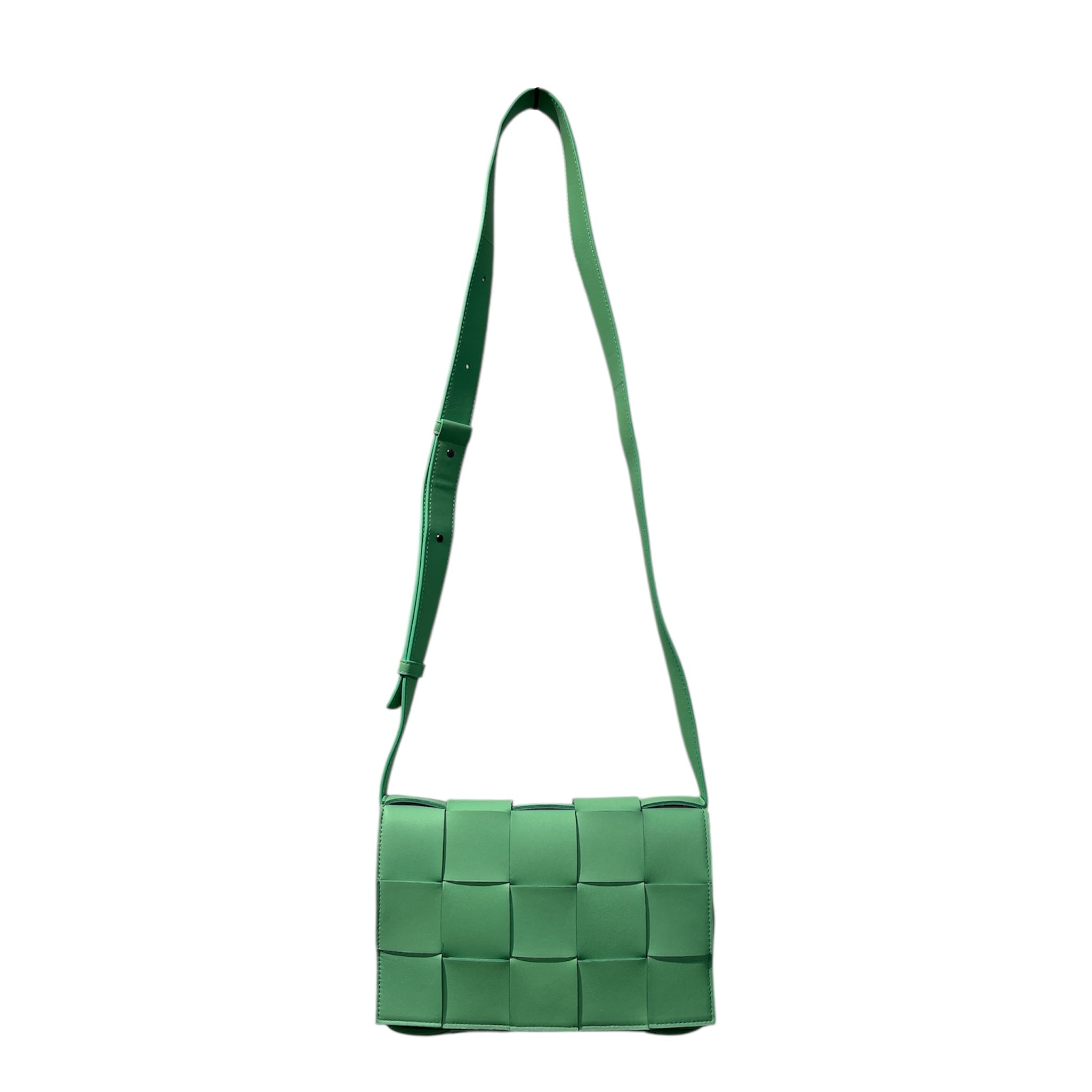 BOTTEGA VENETA/Bag/Leather/GRN/CASETTE BAG view 1