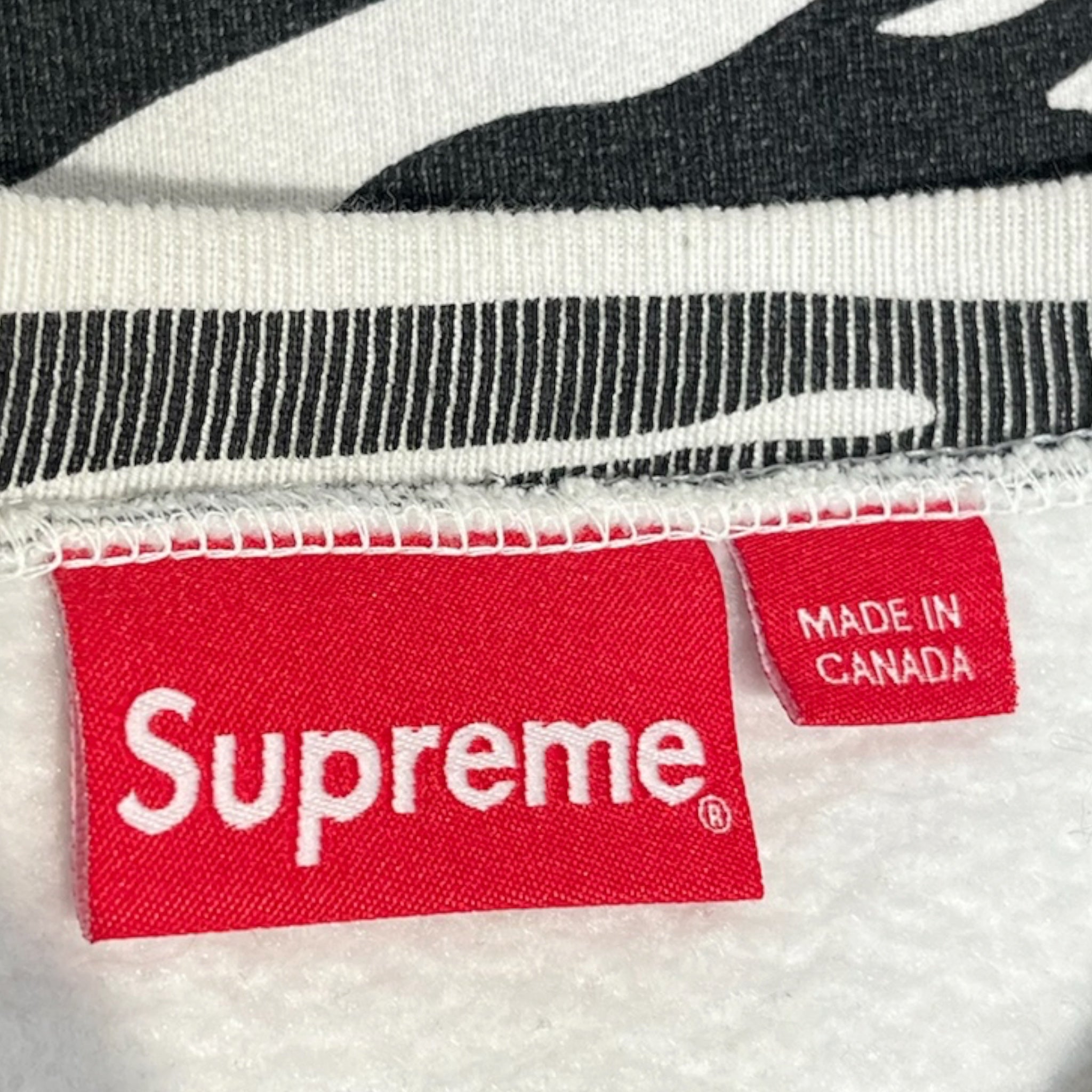 Supreme/Sweatshirt/L/Animal Pattern/Cotton/WHT/ZEBRA PATTERN SWEATSHIRT view 3