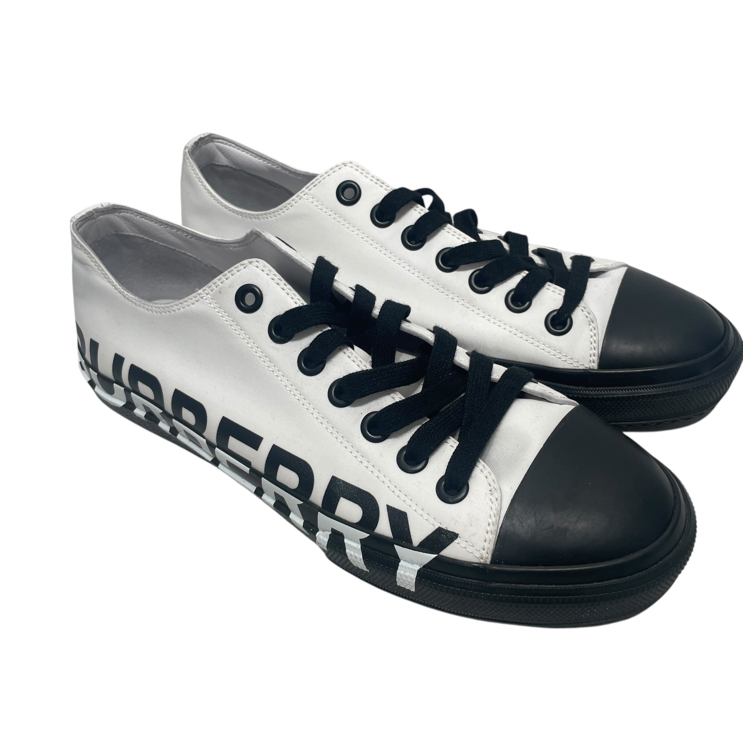 BURBERRY LONDON/Low-Sneakers/EU 43/Acrylic/WHT/ view 1