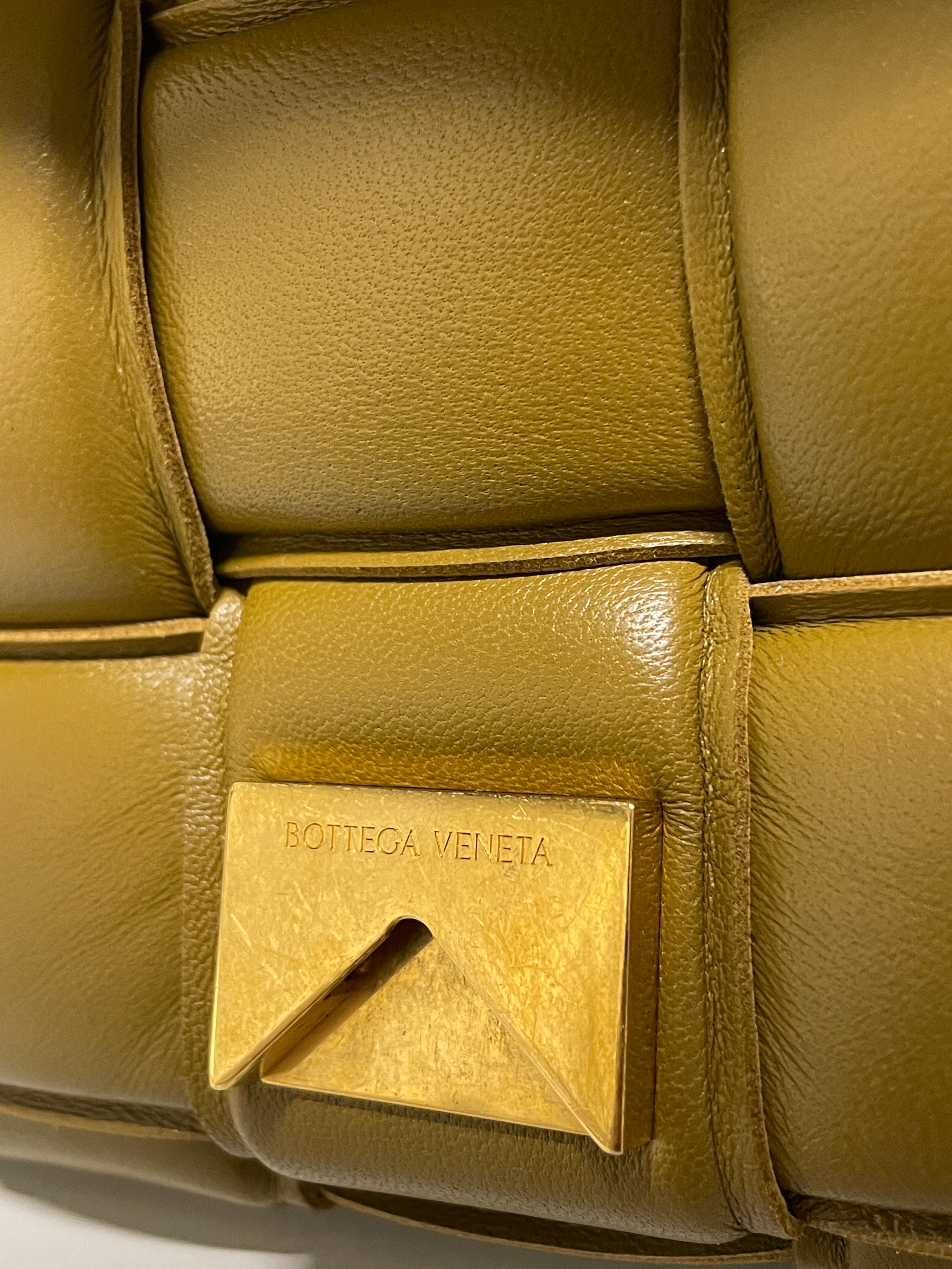 BOTTEGA VENETA/Cross Body Bag/Leather/BEG/QWG6QBX view 8
