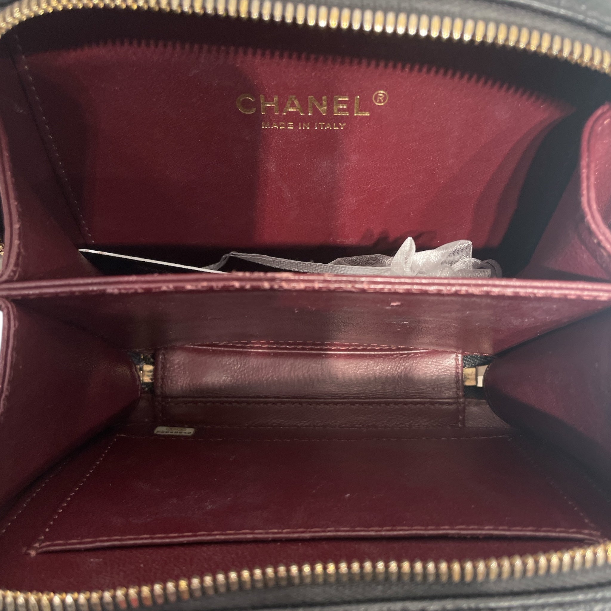 CHANEL/Cross Body Bag/Leather/BLK/ view 3