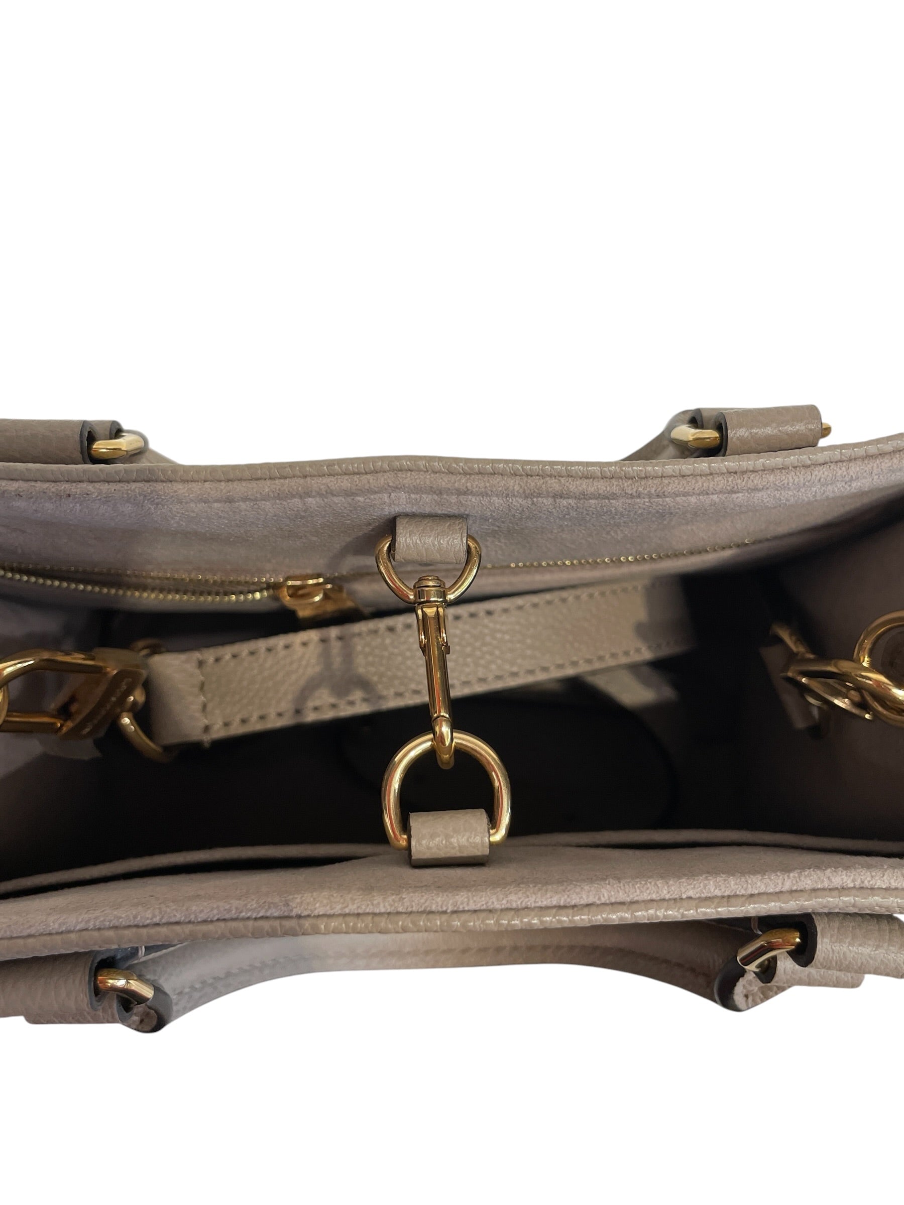 LOUIS VUITTON/Cross Body Bag/Monogram/Leather/GRY/LV OnTheGo PM Dove Gray Cream view 6