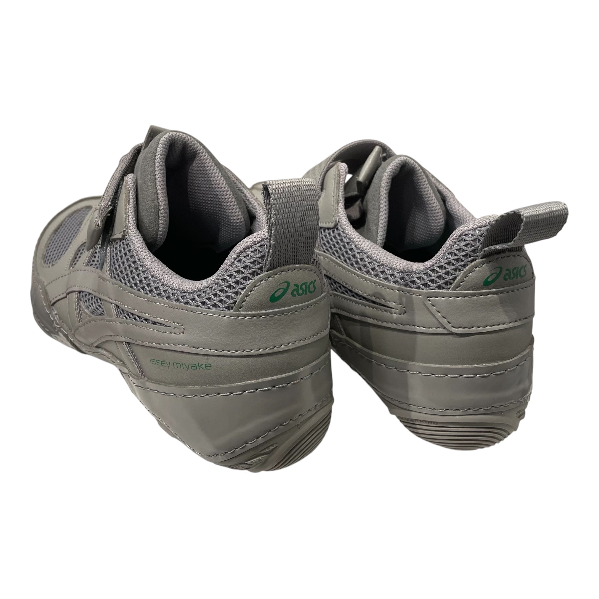 ASICS/ISSEY MIYAKE/Low-Sneakers/US 8.5/Leather/GRY/HYPER TAPING BLACK view 2