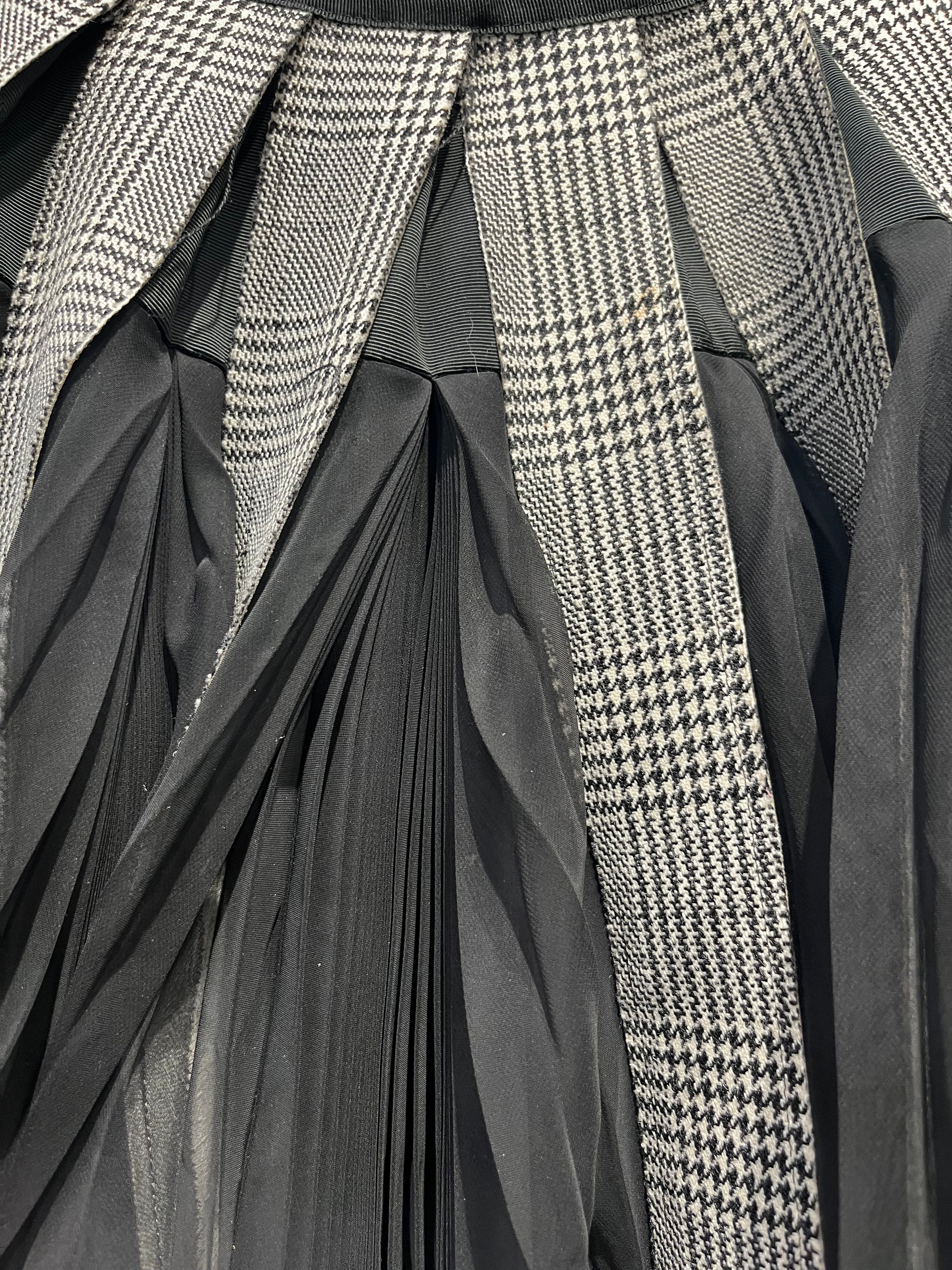 Sacai/Skirt/2/Houndstooth Check/Wool/BLK/SILK PLEAT AND HOUDSTOOTH view 4