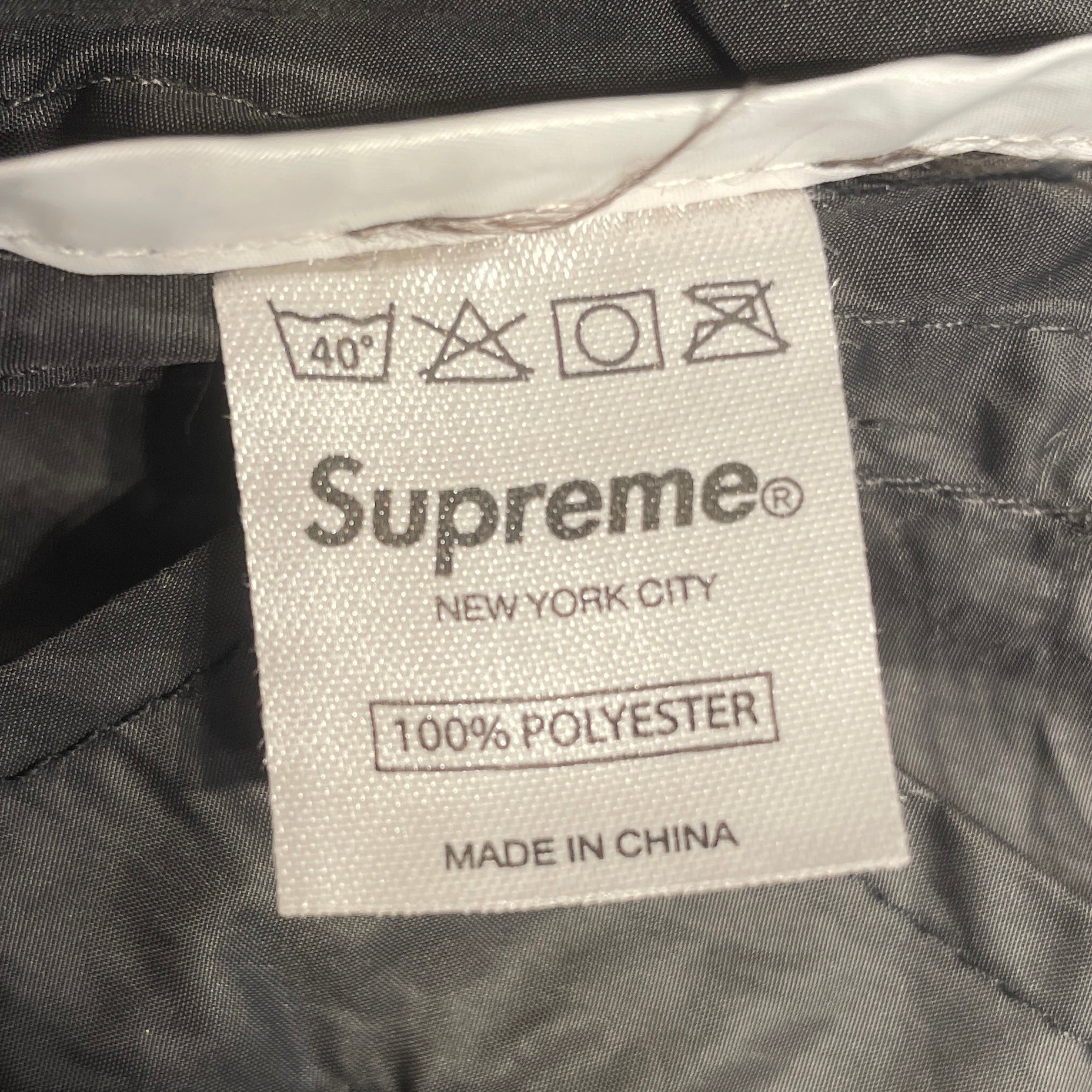 Supreme/Windbreaker/XL/Nylon/BLK/Blk & white S triangle view 4