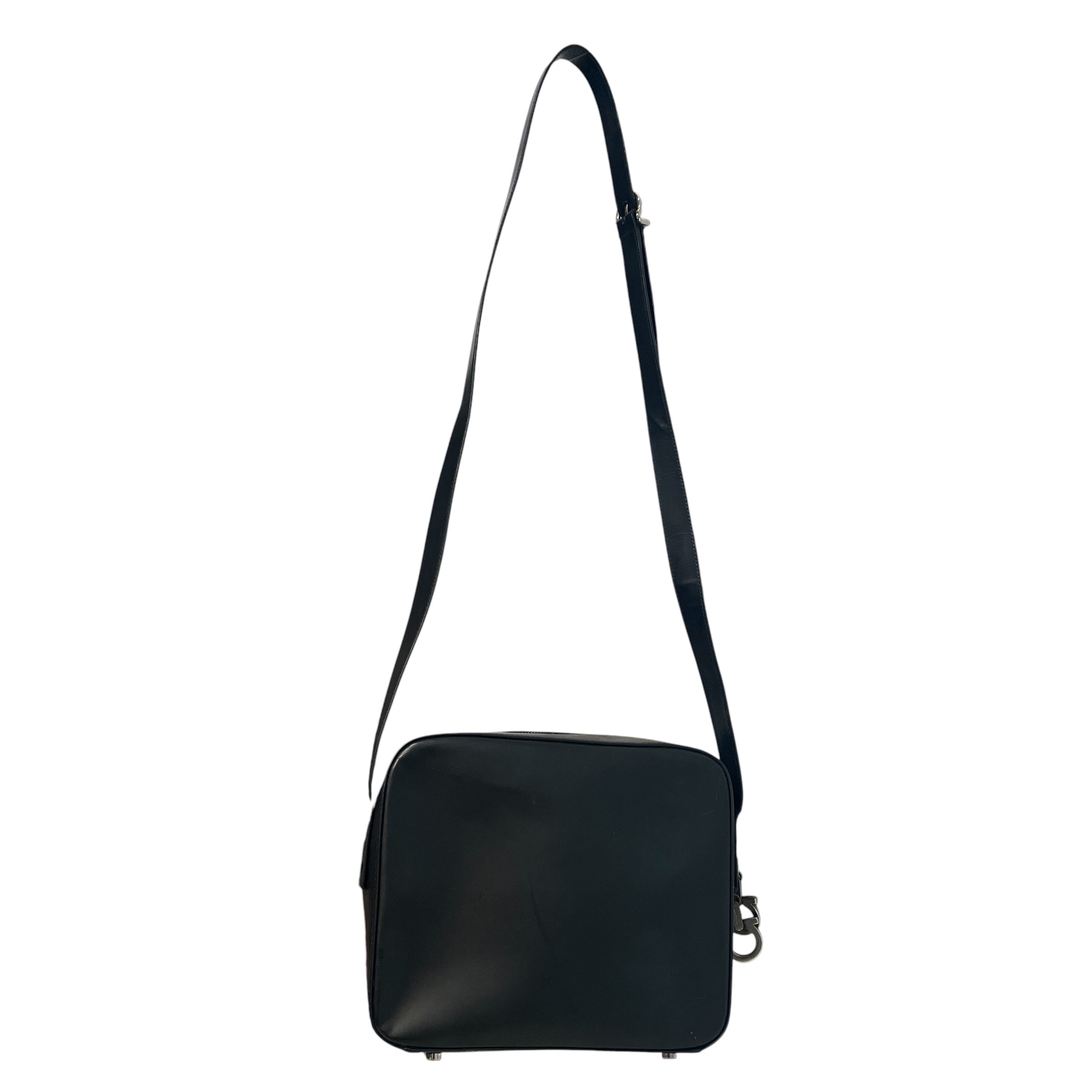 Salvatore Ferragamo/Cross Body Bag/Leather/BLK/Leather Silver Camera Bag view 2
