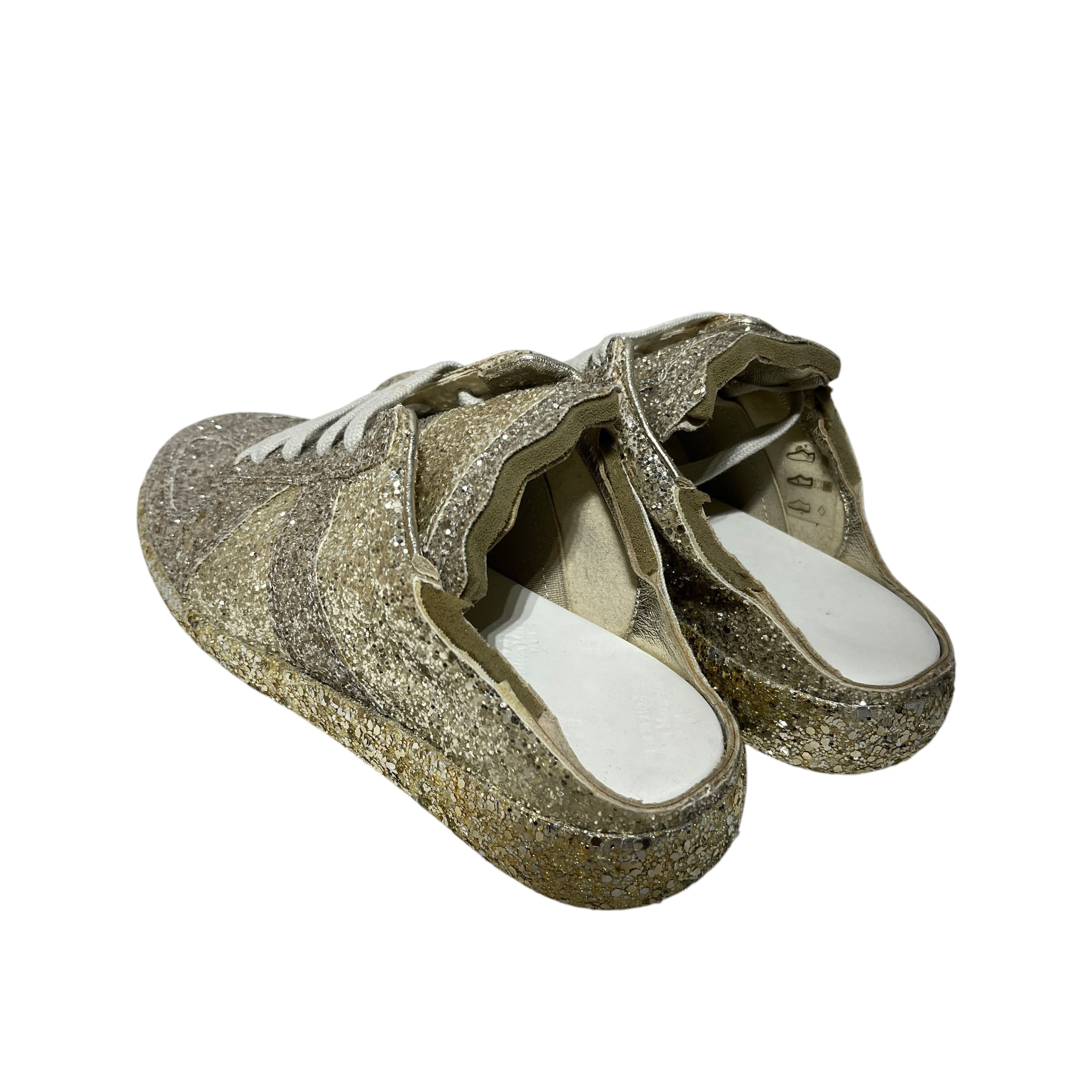 Maison Margiela/Low-Sneakers/US 7.5/Leather/GLD/GATS CLOG view 2