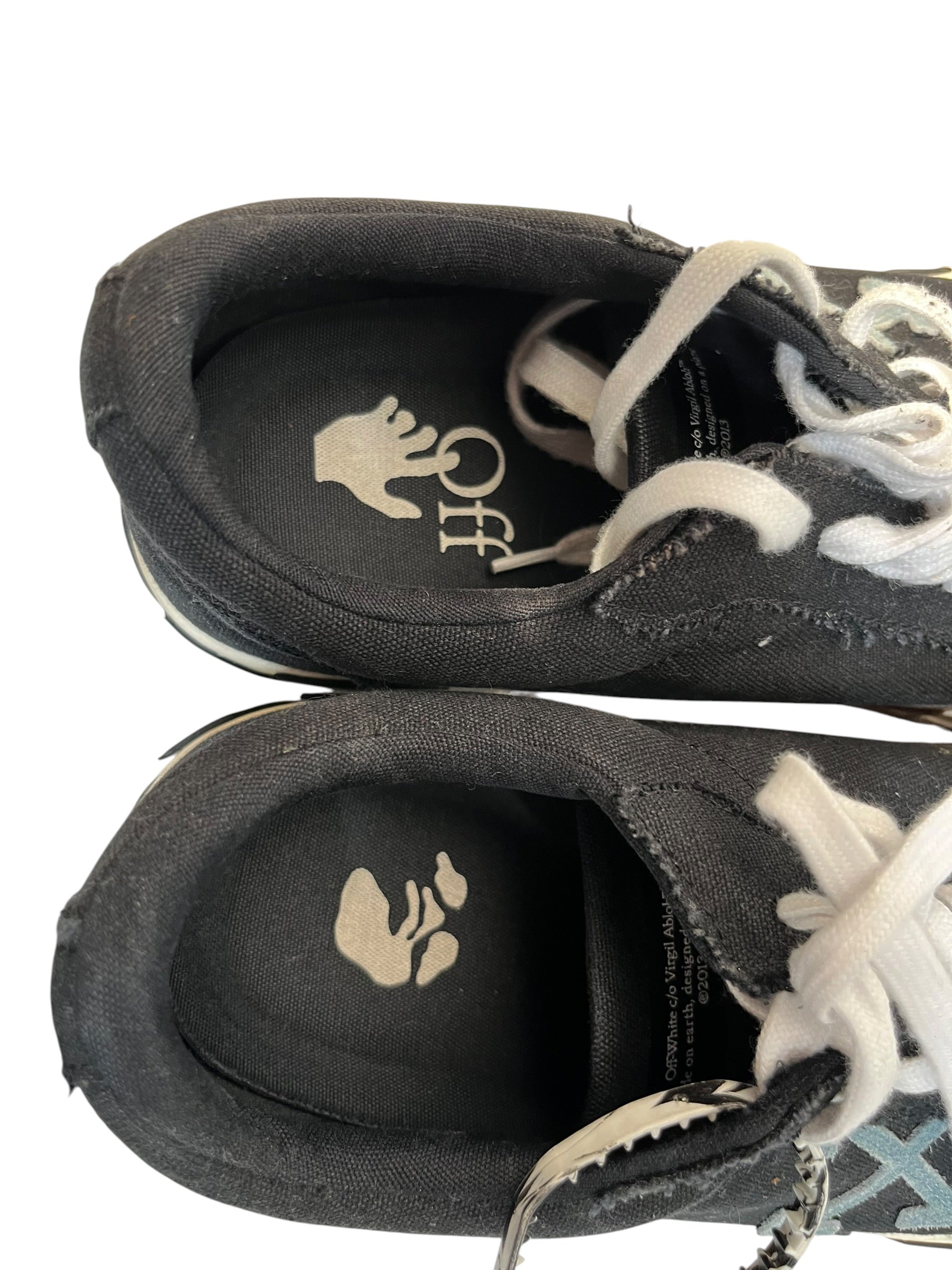 OFF-WHITE/Low-Sneakers/EU 44/Stripe/BLK/VULC LOW ECO CANVAS view 3