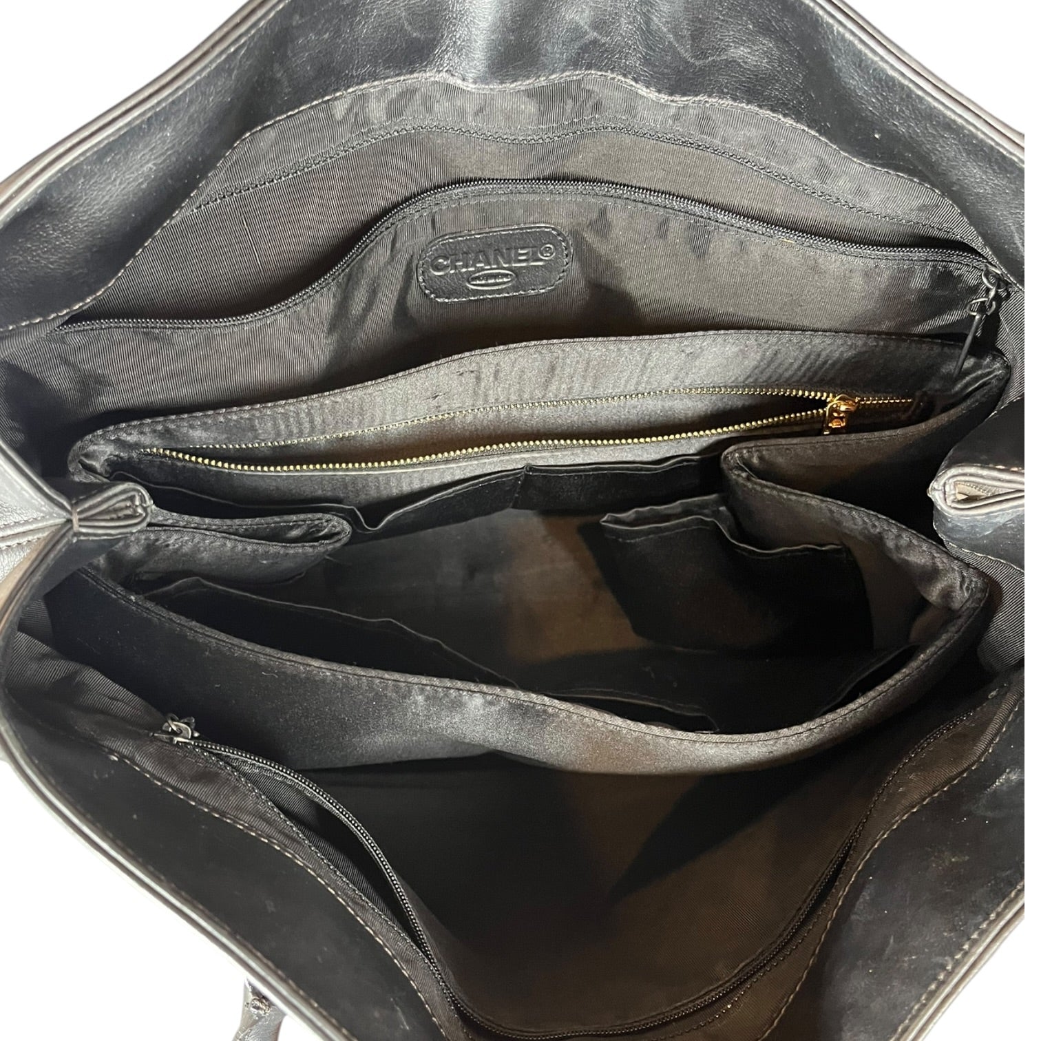 CHANEL/Tote Bag/Leather/BLK/CC TURNLOCK FLAP TOTE view 4