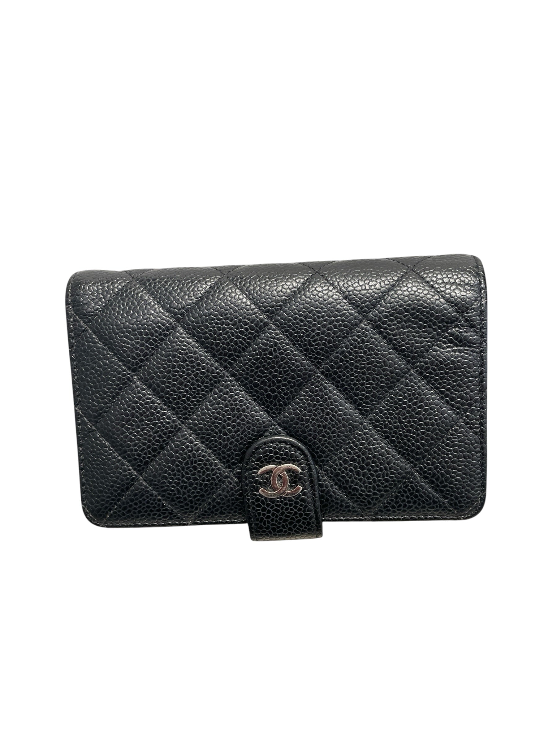 CHANEL/Bifold Wallet/Leather/BLK/L's/CAVIAR view 1