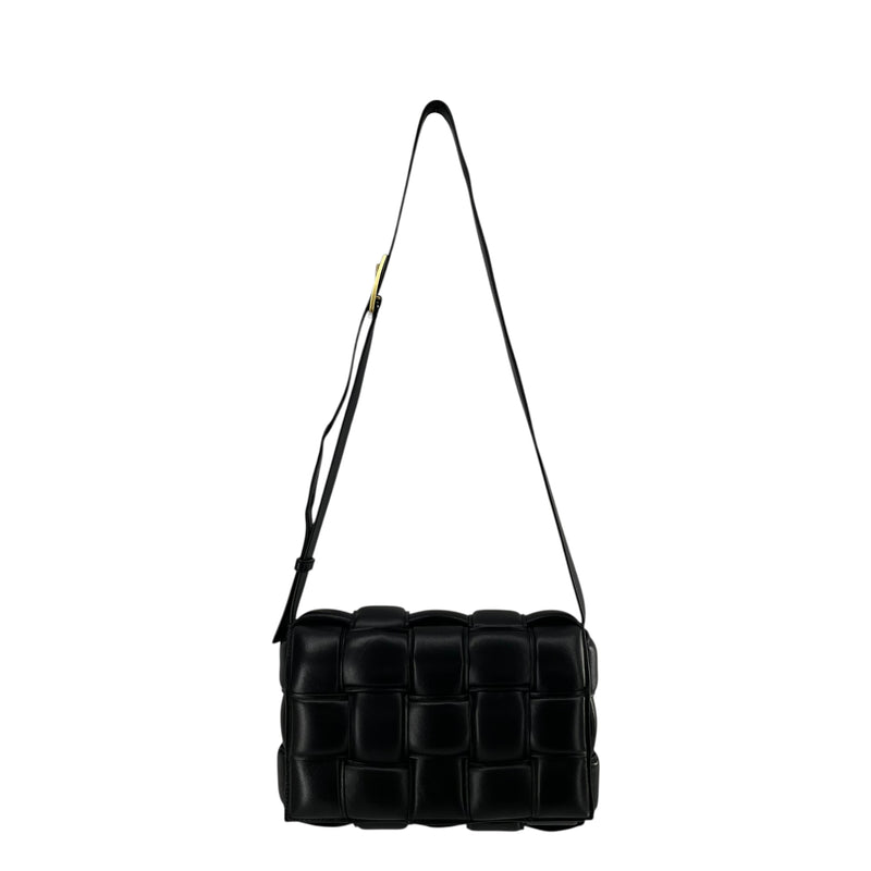 BOTTEGA VENETA/Bag/Leather/BLK/PADDED CASSETTE CROSSBODY